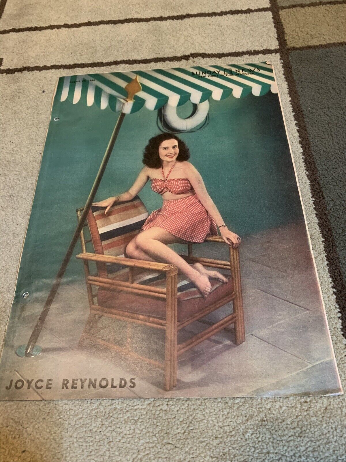 JOYCE REYNOLDS 8/27/44 Sunday News ORIGINAL COLOR PORTRAIT  Old Hollywood: Beach