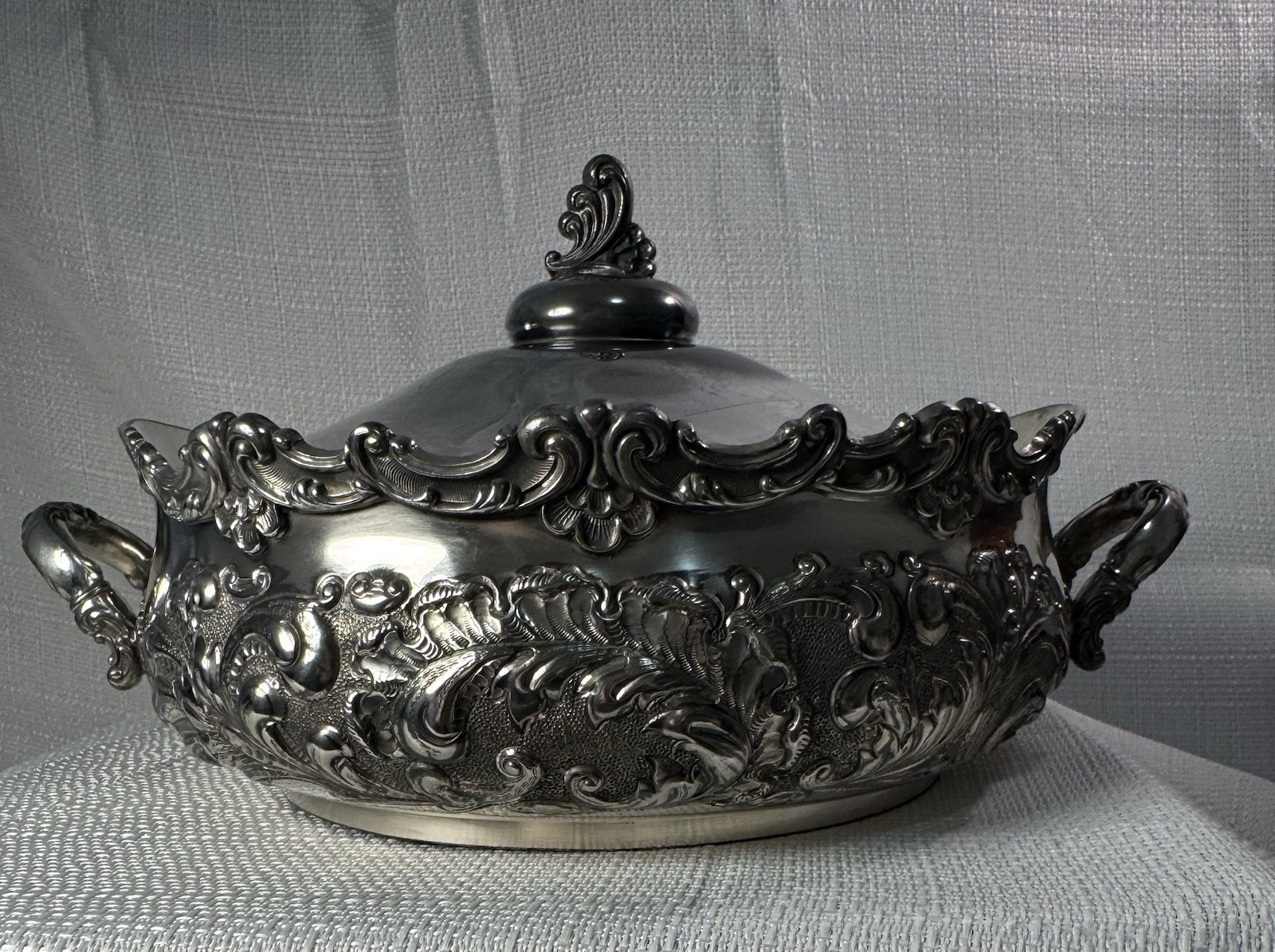 Antique 1892 Middletown Plate Co Quadruple Plate Covered Dish Numbered Edition