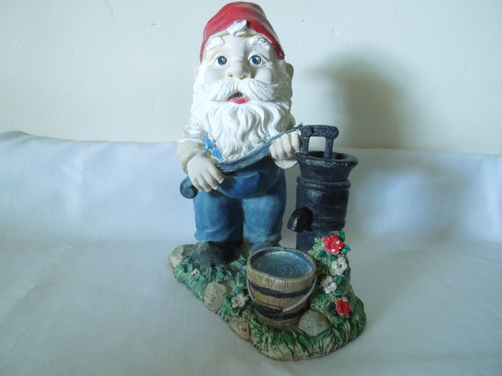 Vintage Ceramic Hand Painted Garden Gnome Pumping Well Water in Garden 10 1/2\