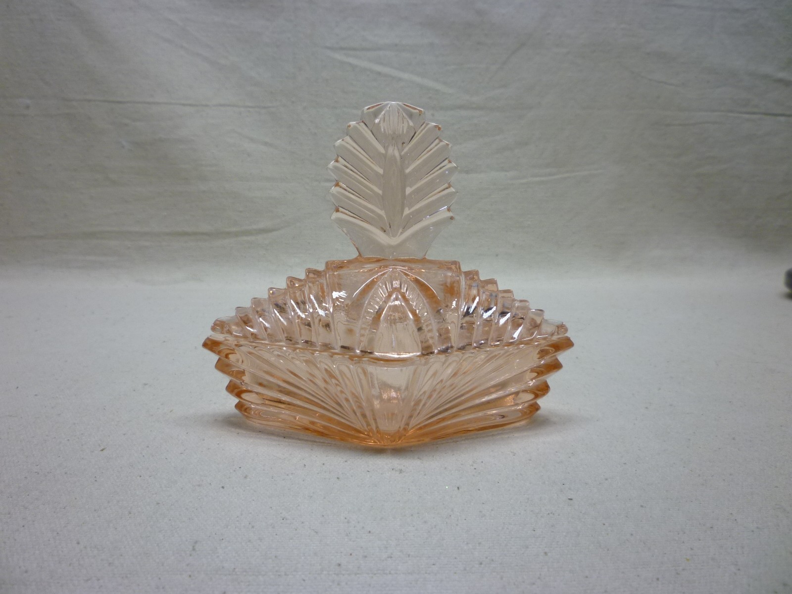 VINTAGE NEW MARTINSVILLE PINK DEPRESSION GLASS POWER JAR WITH LID