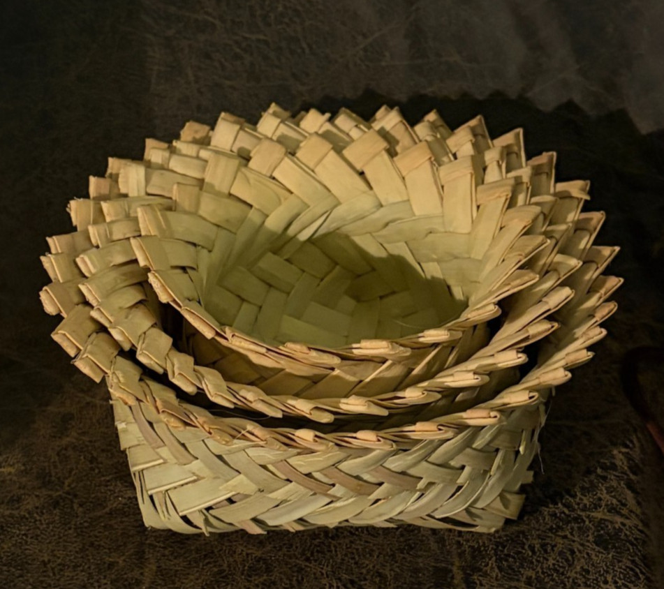 3 PC HAND-WOVEN NESTING BASKETS-PALM FROND FIBER-NEW