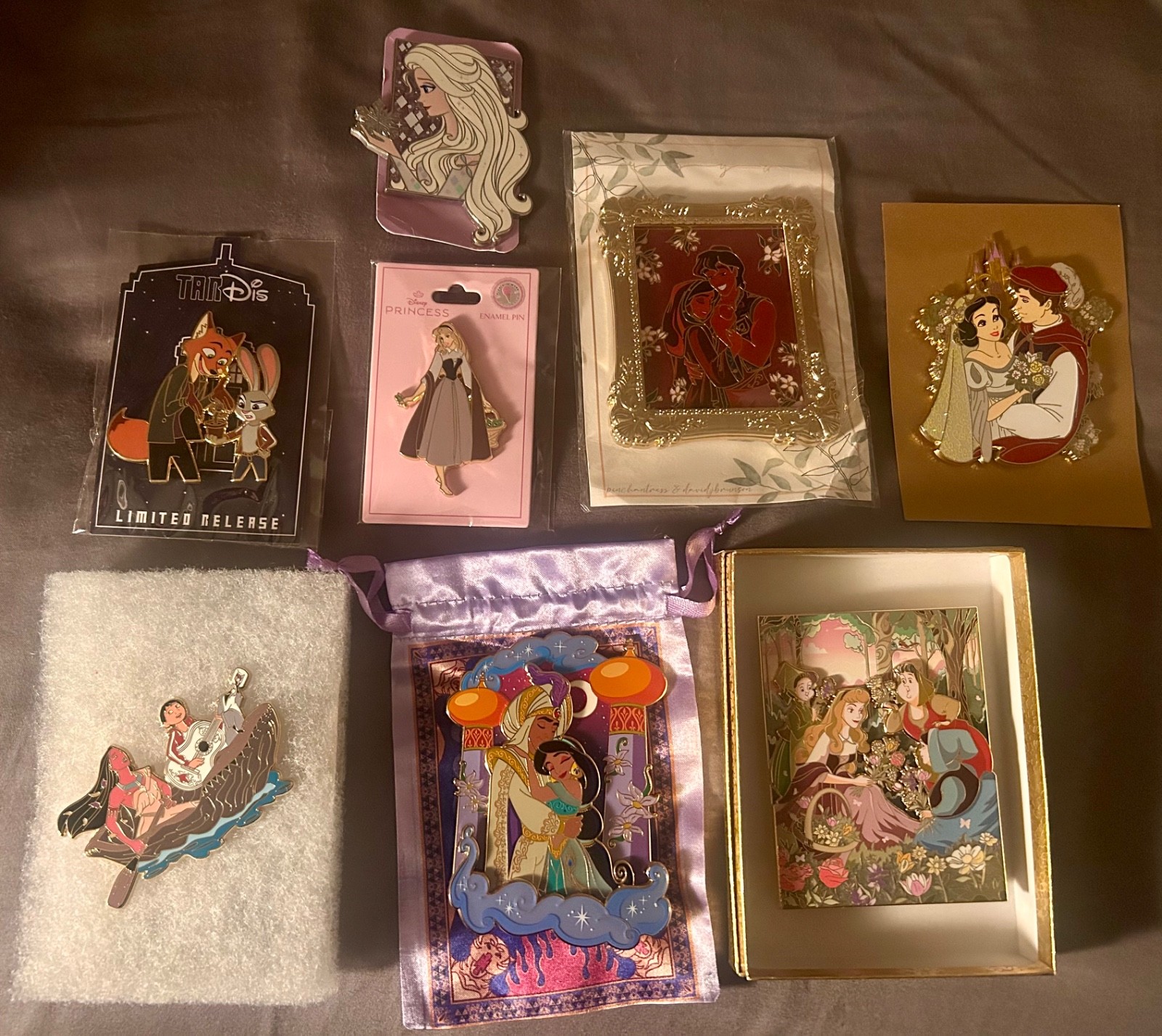 Disney fantasy 8 pin lot. Many limited edition and sold out.