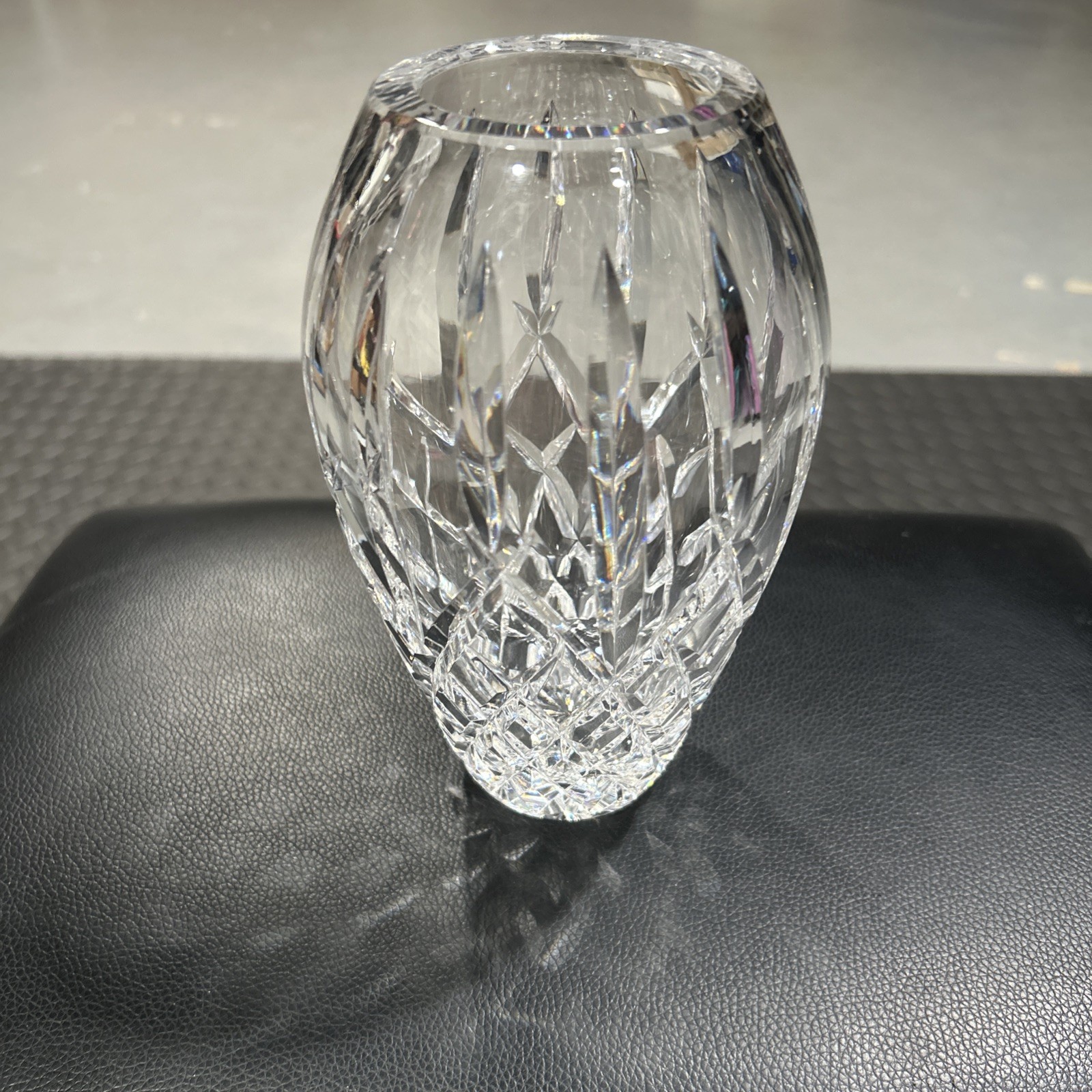 Waterford Crystal ARAGLIN Pattern 7 inch Vase Excellent Condition Never Used  