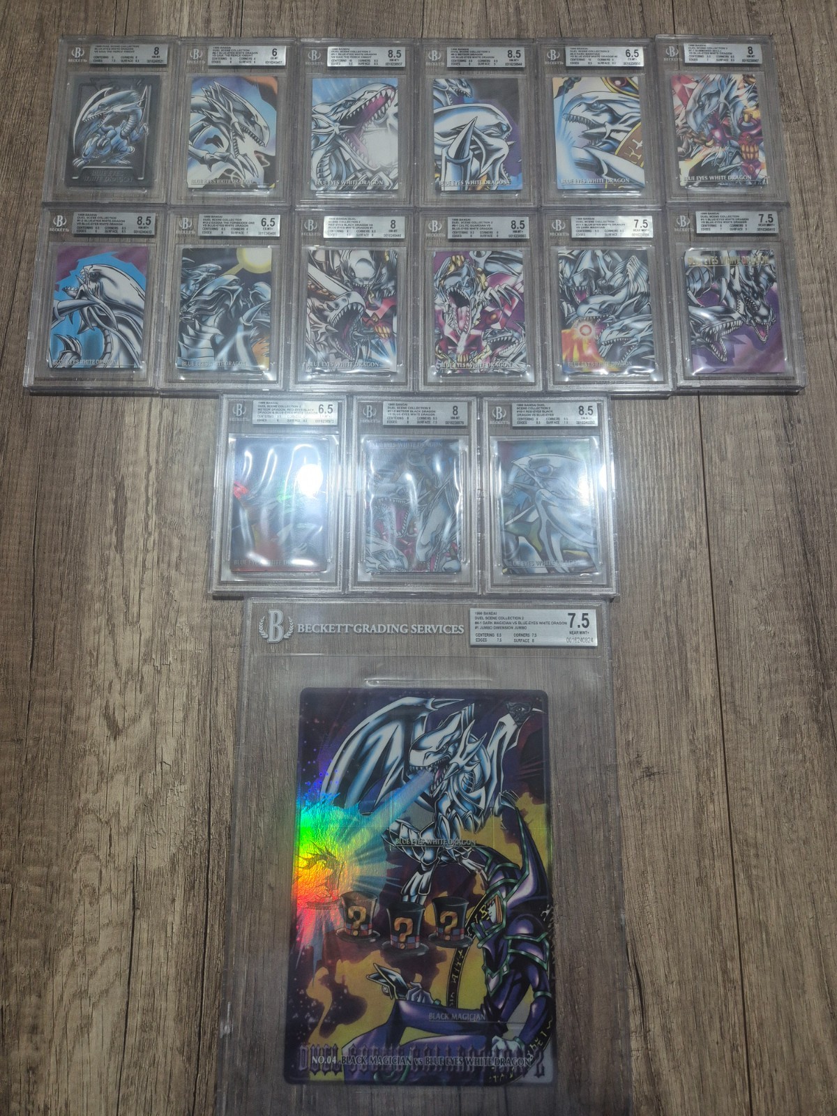 Yu-gi-oh Blue eyes white dragon collection bandai duel scene complete collection