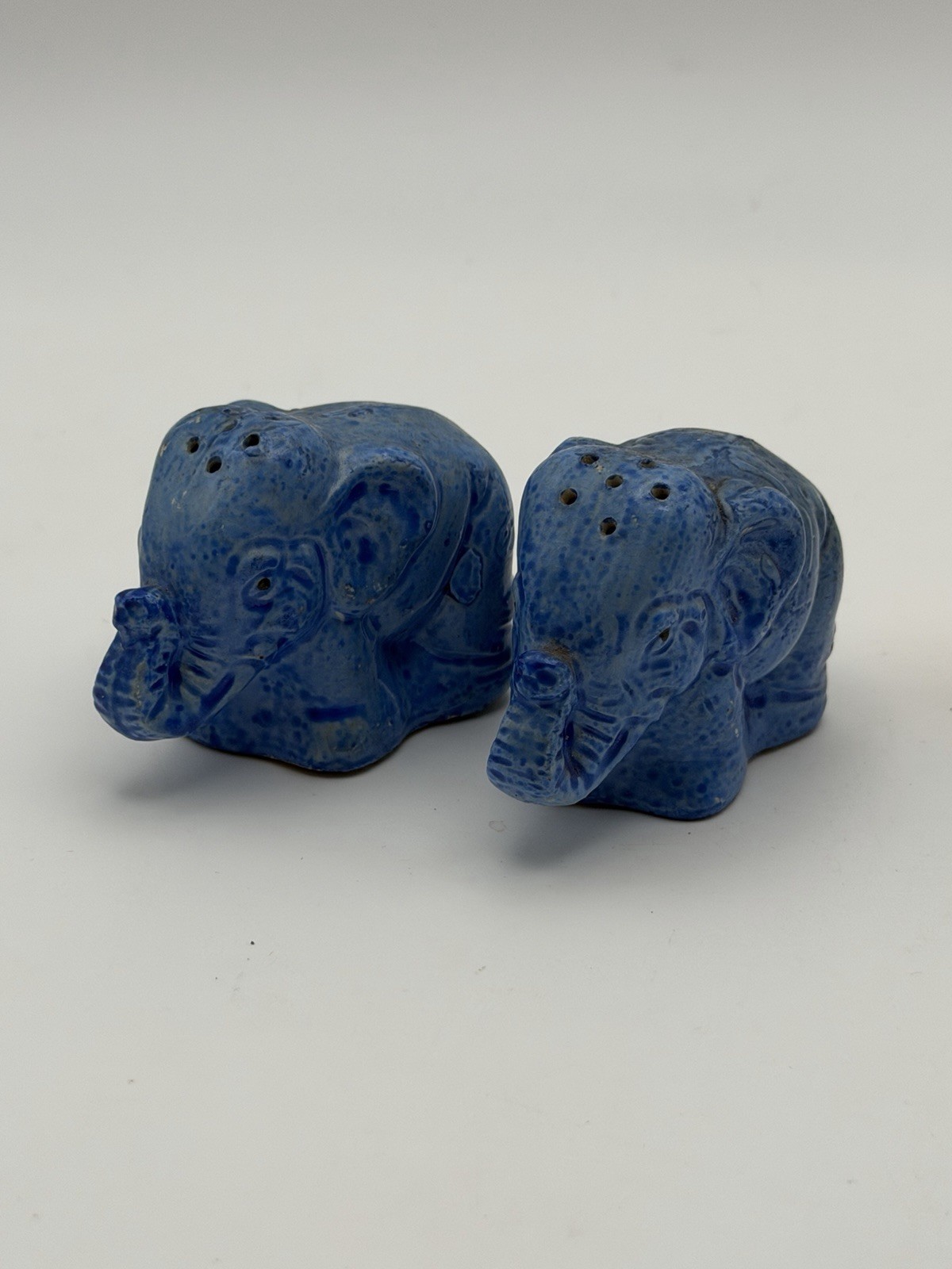 Vintage Japan Elephant Salt & Pepper Shakers Blue Crackle Glaze Ceramic Set