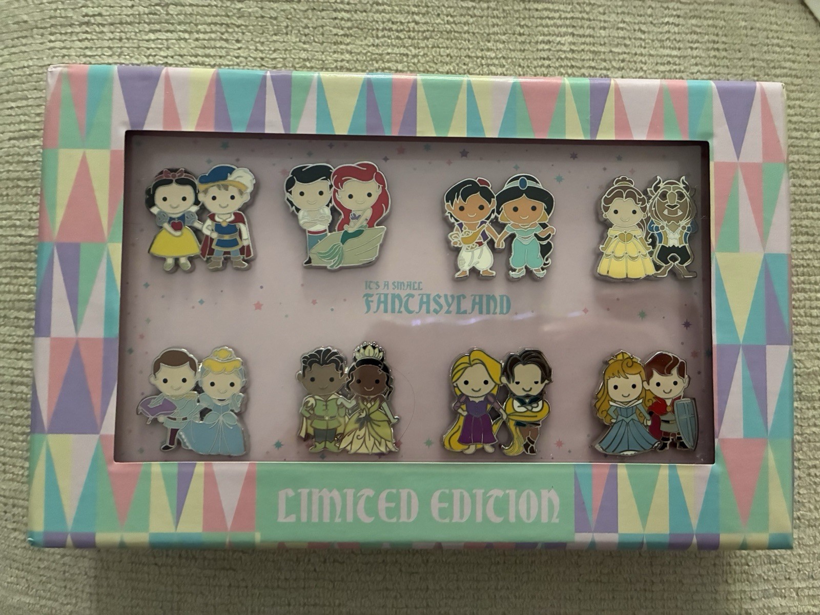 NEW Rare HTF DISNEY Princess/Prince LE 750 Fantasyland Pin Set Of 8