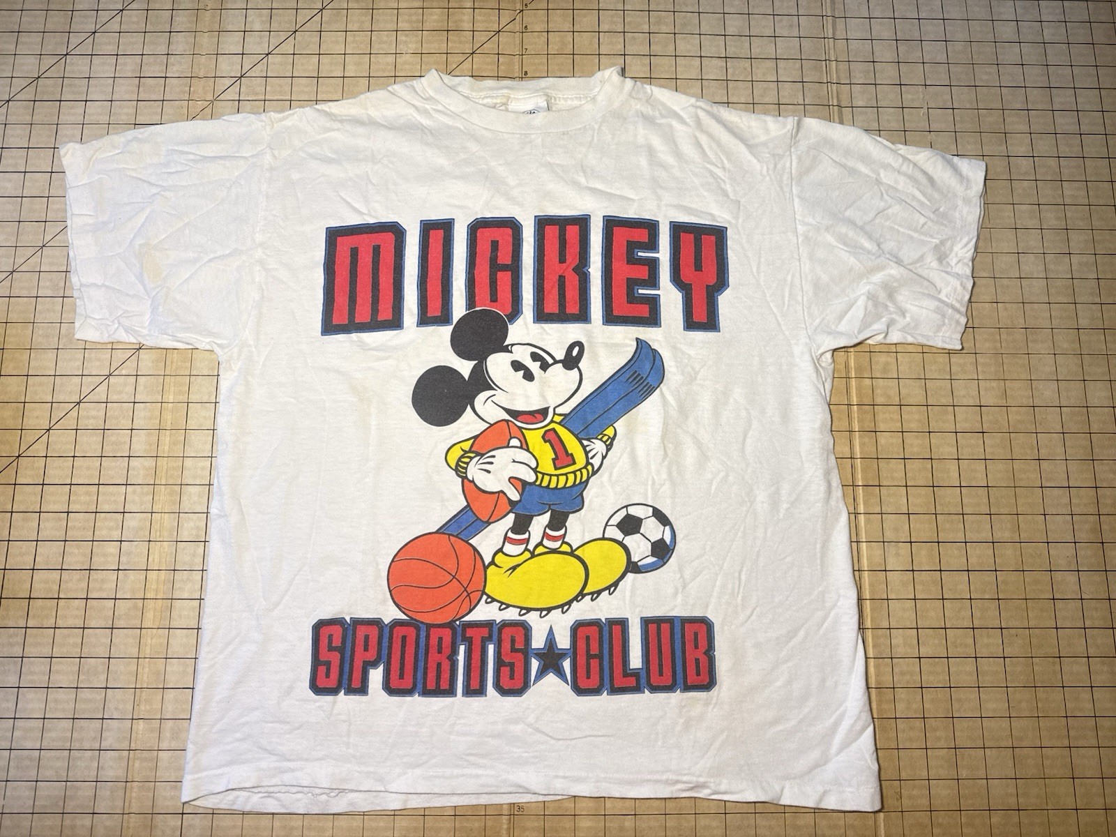 Mickey Sports Club Vintage T-Shirt Mickey & Co. by JG Hook Walt Disney Co L/XL