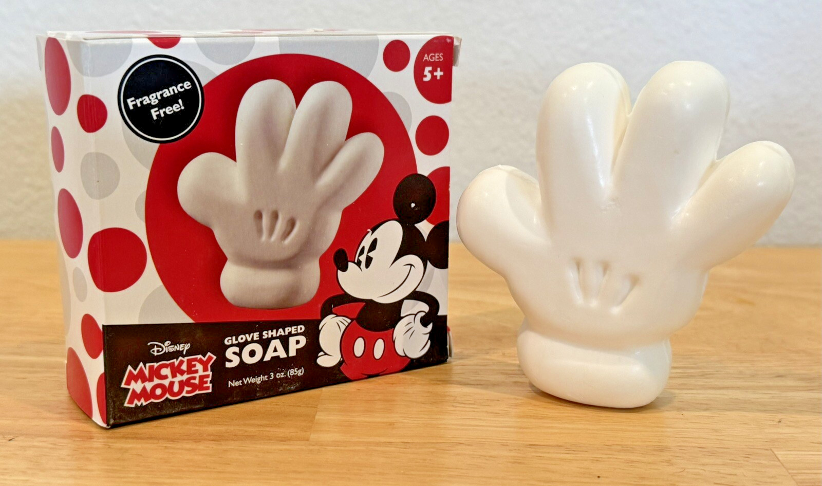 VINTAGE NEW DISNEY MICKEY MOUSE GLOVE SHAPED 3OZ 3.5\