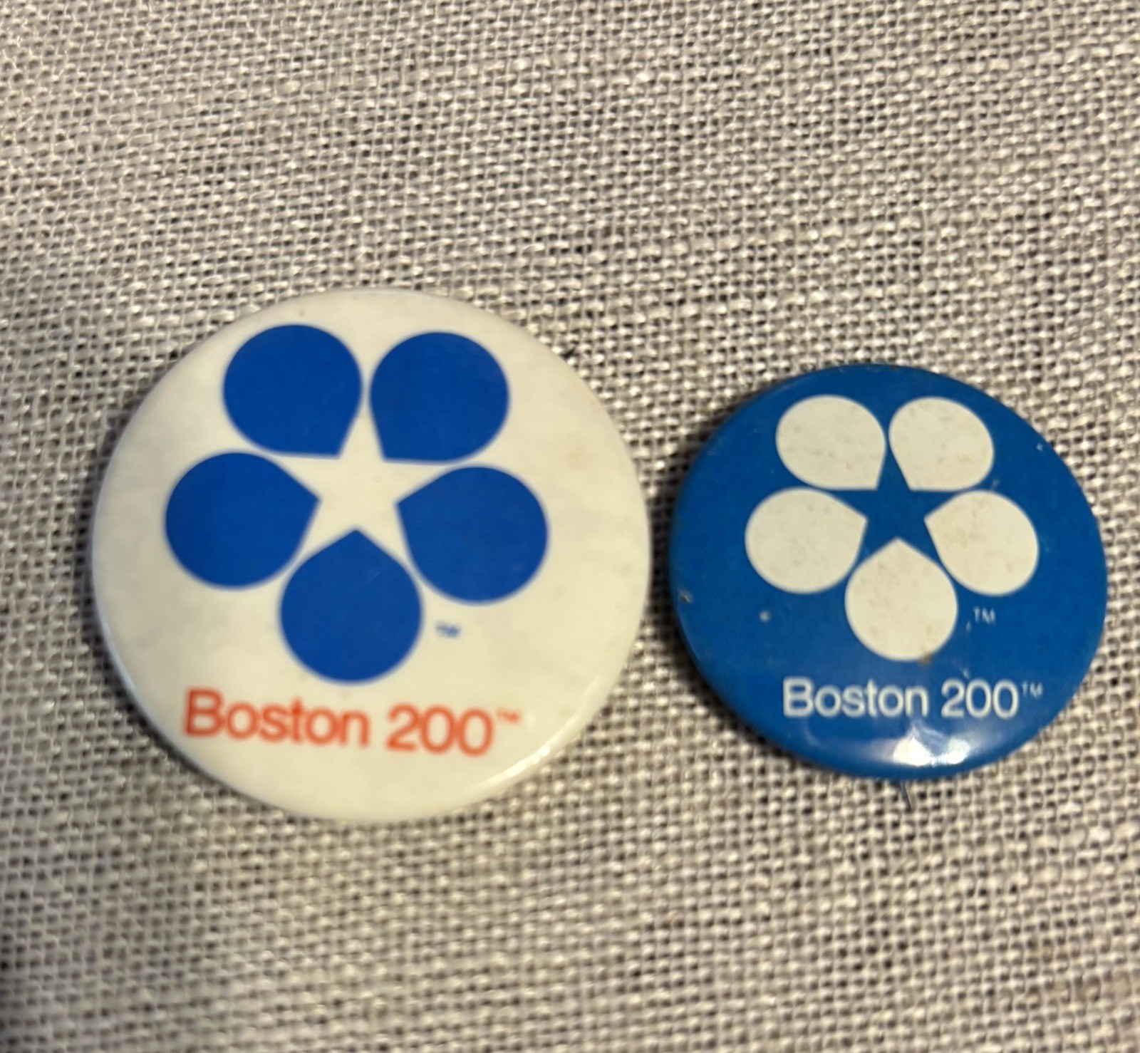 2 - Boston 200 1776-1976 Celebration Massachusetts Vintage Pinback/Button/Badge 