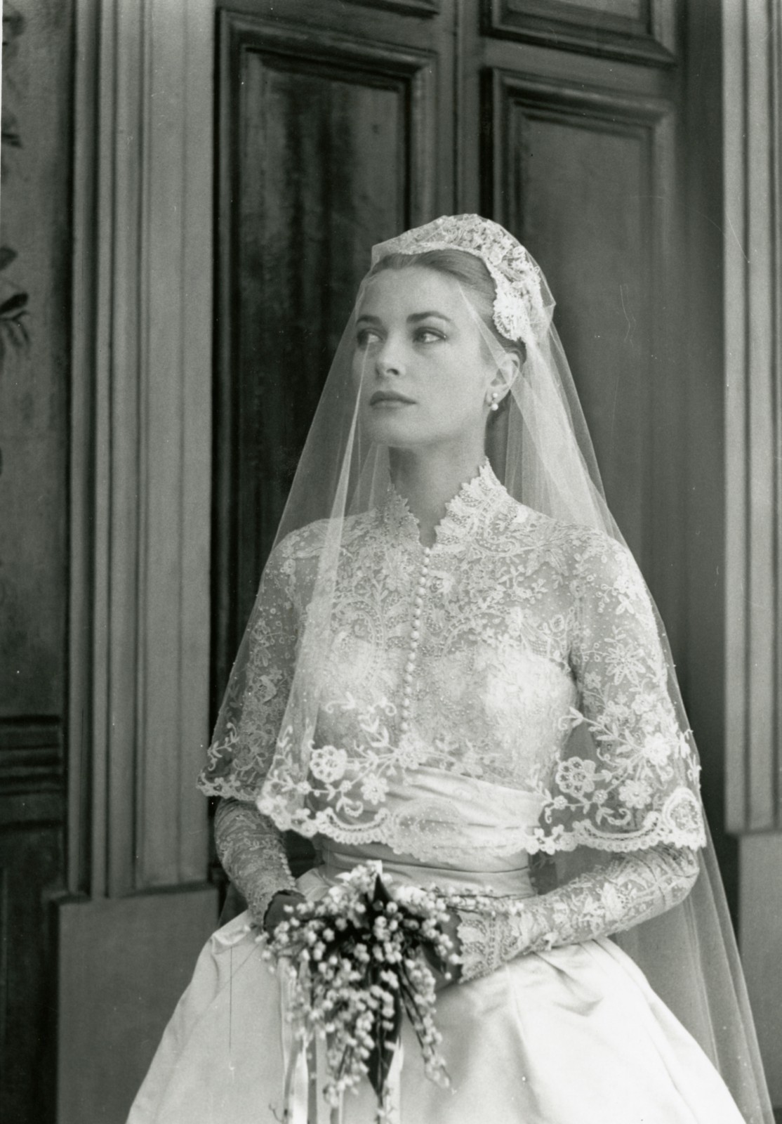 Iconic Actress Grace Kelly Classic Vintage Wedding Dress Picture Photo  8x10
