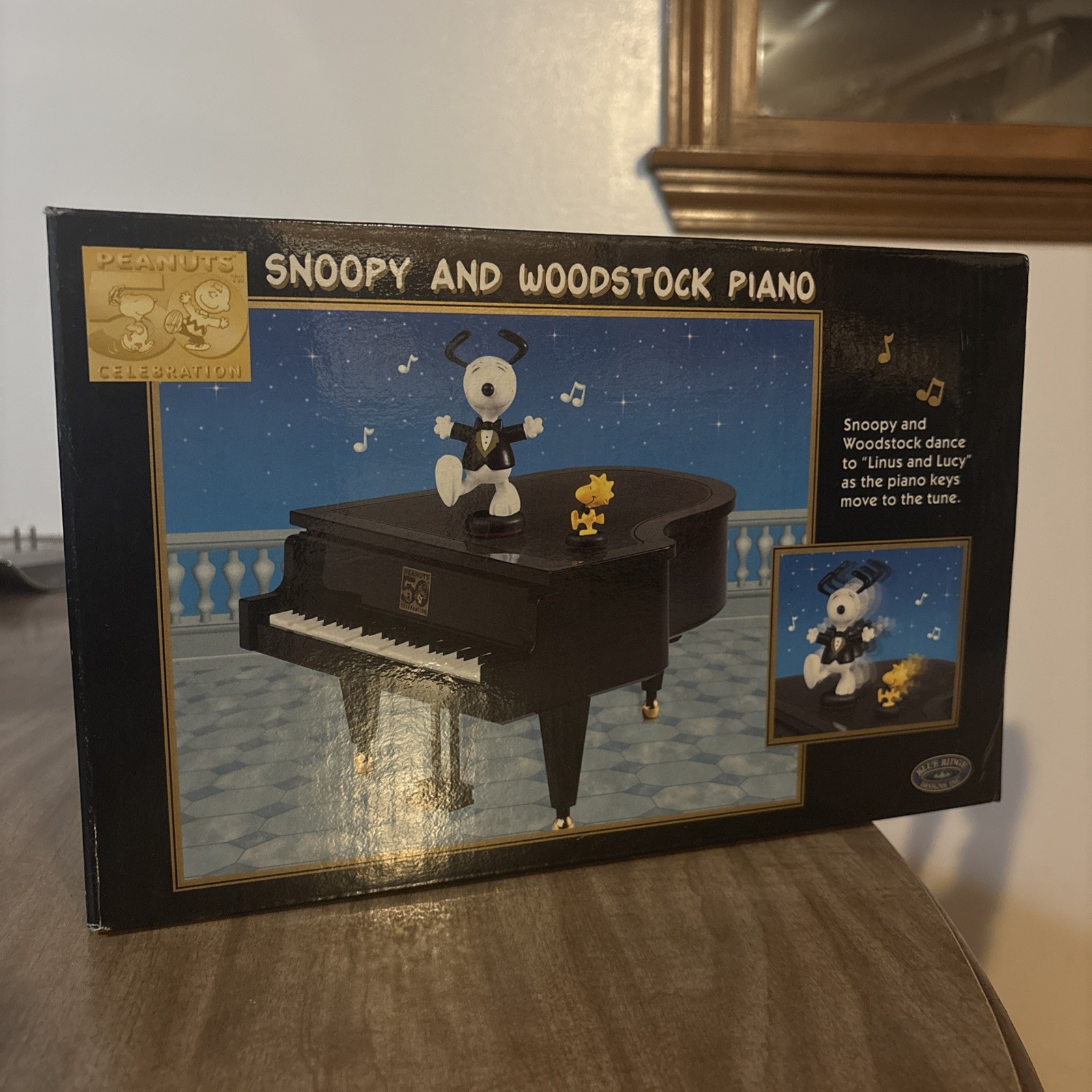 Snoopy and Woodstock Animated Musical Piano Blue Ridge Peanuts 50th