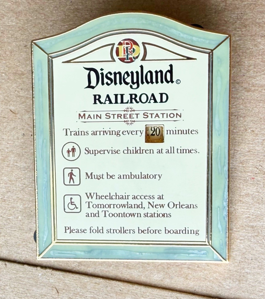 Disney Pin WDI Wait Time Sign Disneyland Railroad Main Street Station LE 300 