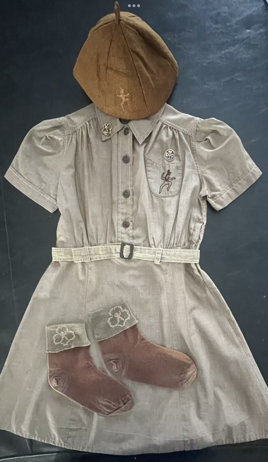 REDUCED MORE Vintage 1944-47 BROWNIE Girl Scout UNIFORM-BUTTON SIDES-HAT-BELT