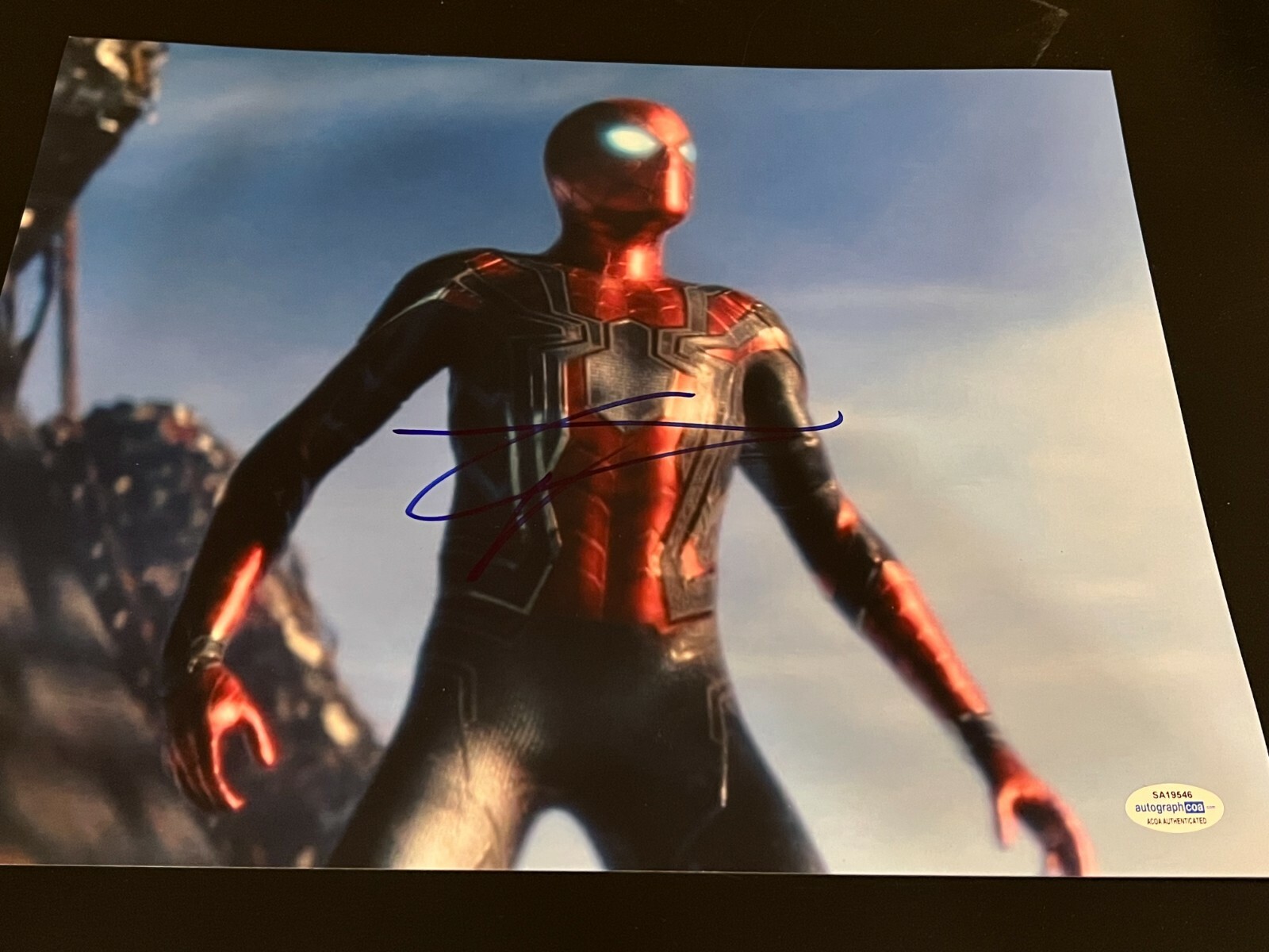 TOM HOLLAND SIGNED AUTOGRAPH 11x14 PHOTO SPIDERMAN FAR FROM HOME ACOA COA D