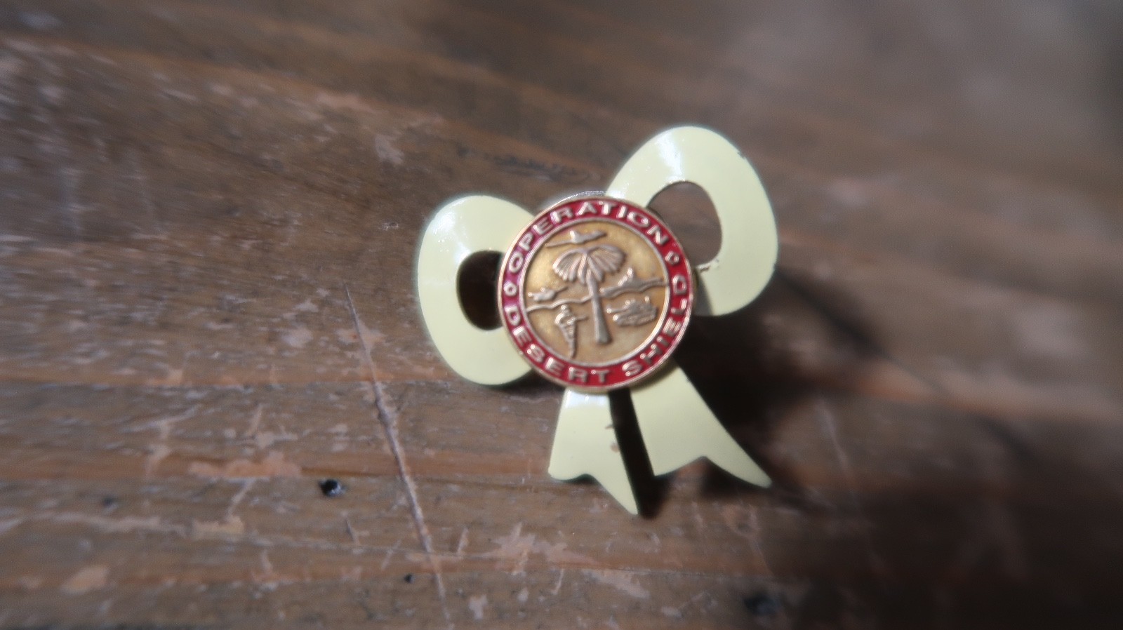 Vintage OPERATION DESERT SHEILD STORM LAPEL Ribbon PIN