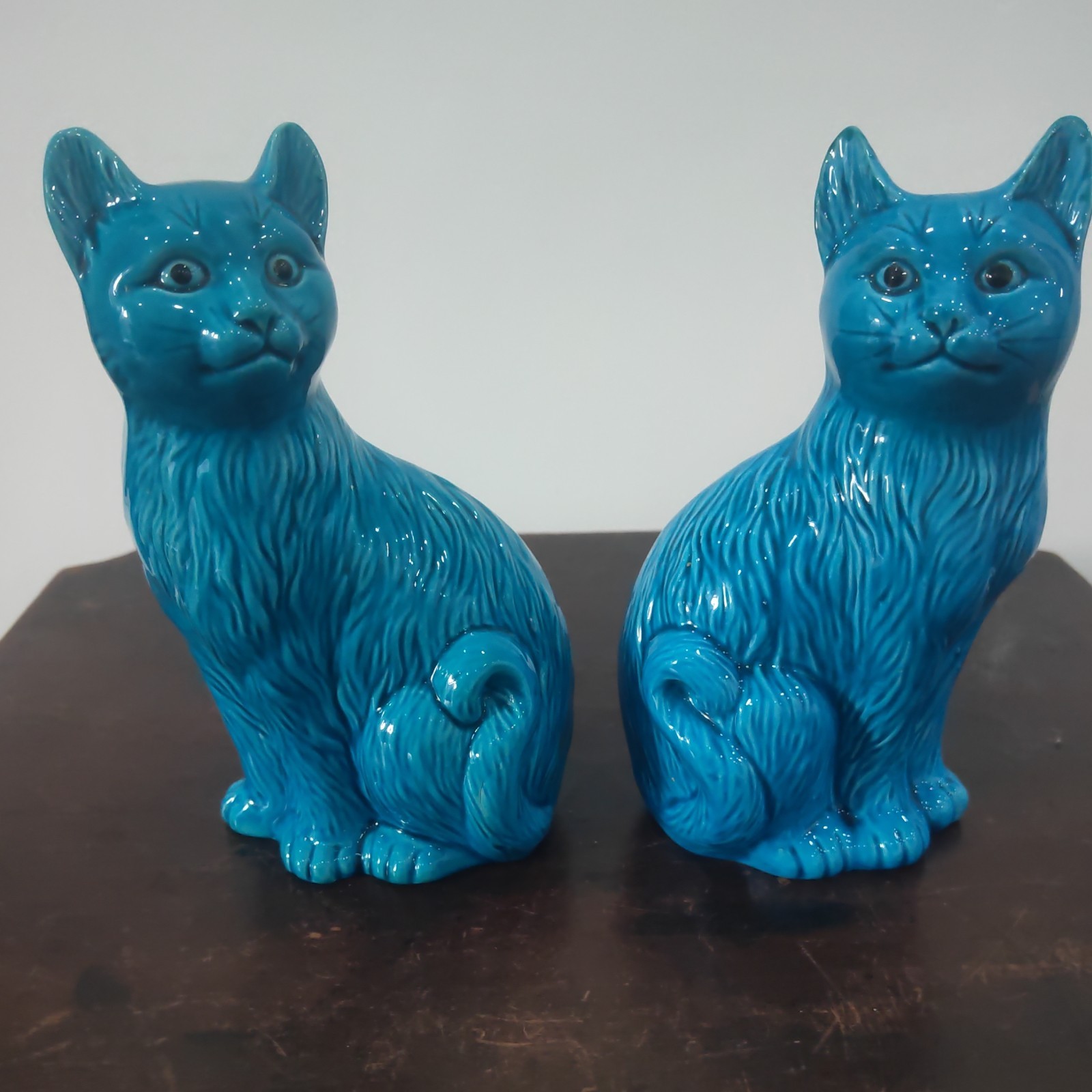 Vintage Chinese Turquoise Glazed Porcelain Cats 8\
