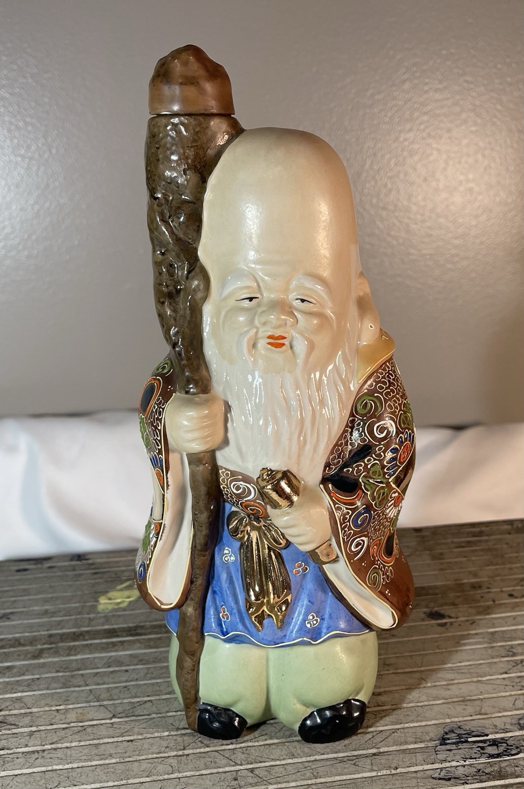 Vintage Japan Moriage Kutani Ware God Of Fortune Sake Decanter Bottle Komotsuru