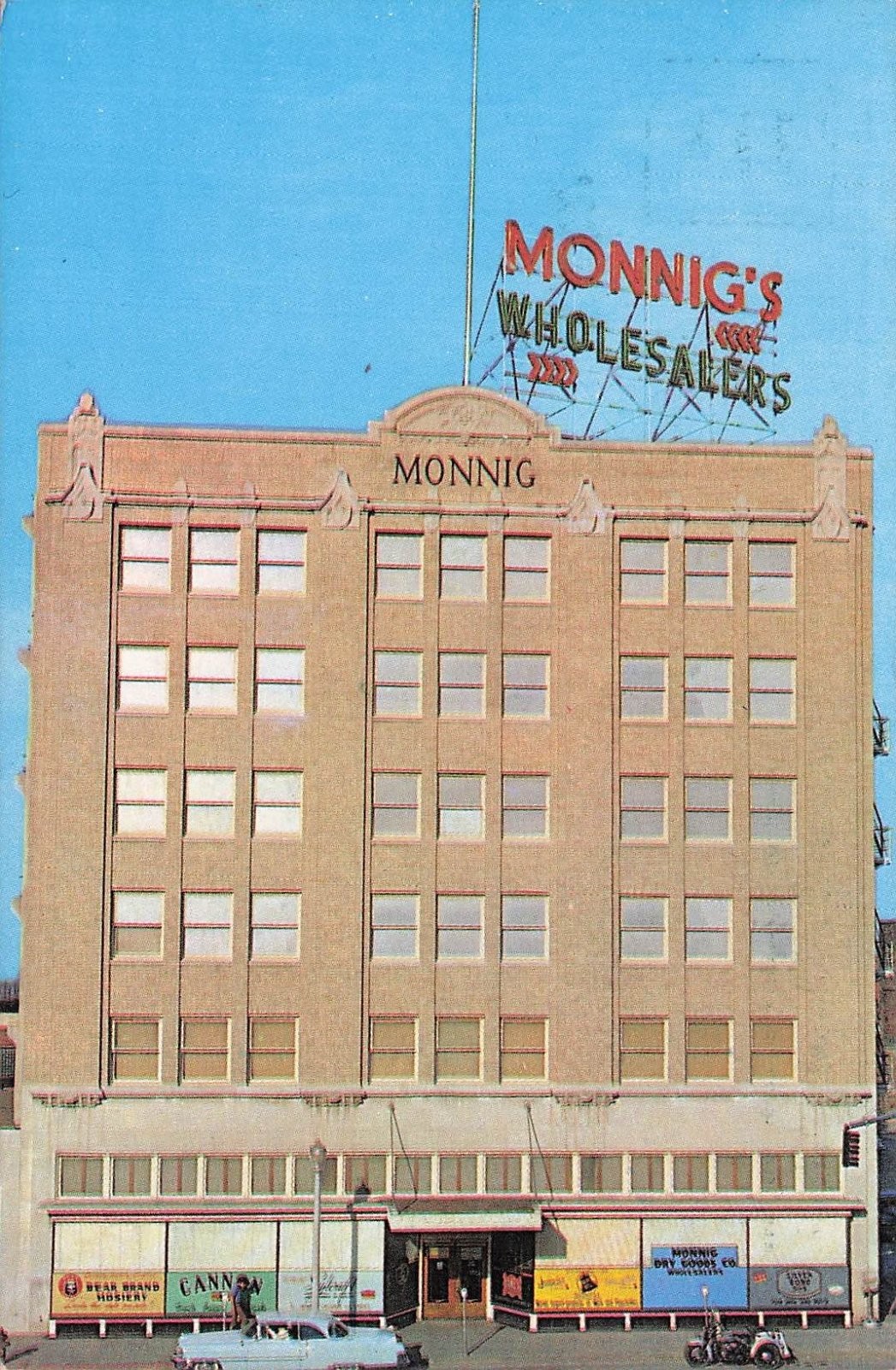 Fort Worth Texas Monnig Dry Goods Wholesalers Main Street Vintage Cars Postcard