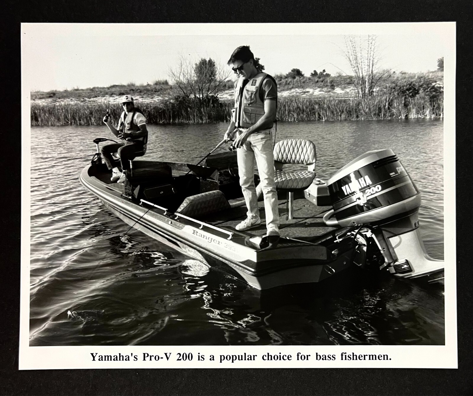 1980s Yamaha Pro-V 200 Motor Ranger 393 Fishing Boat Bass Fisherman VTG Photo