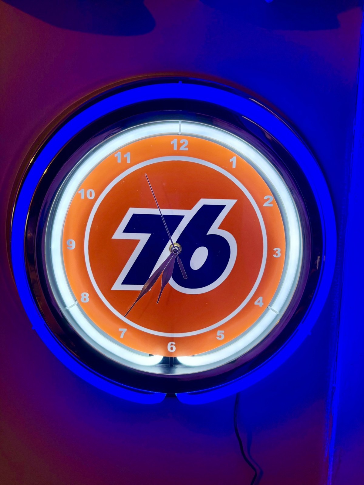 Union 76 Oil Gas Service Station Garage Man Cave Neon Style Retro LED Clock Sign
