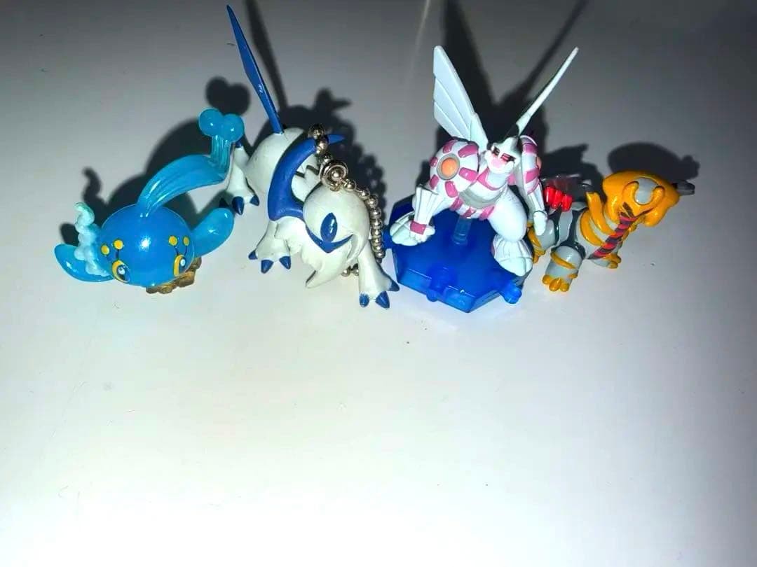 Pokemon Mini Figure Lot Manaphy Absol Palkia Giratina 4 Collectible 15+