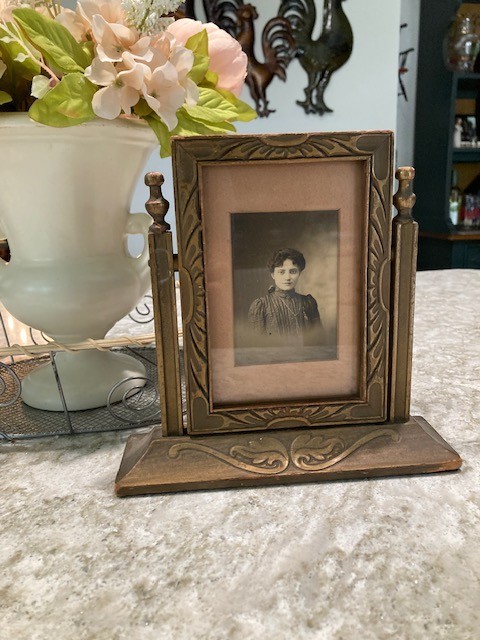 Antique Turn-of-the-Century Victorian Swivel Frame Wood Untouched Paper Backing