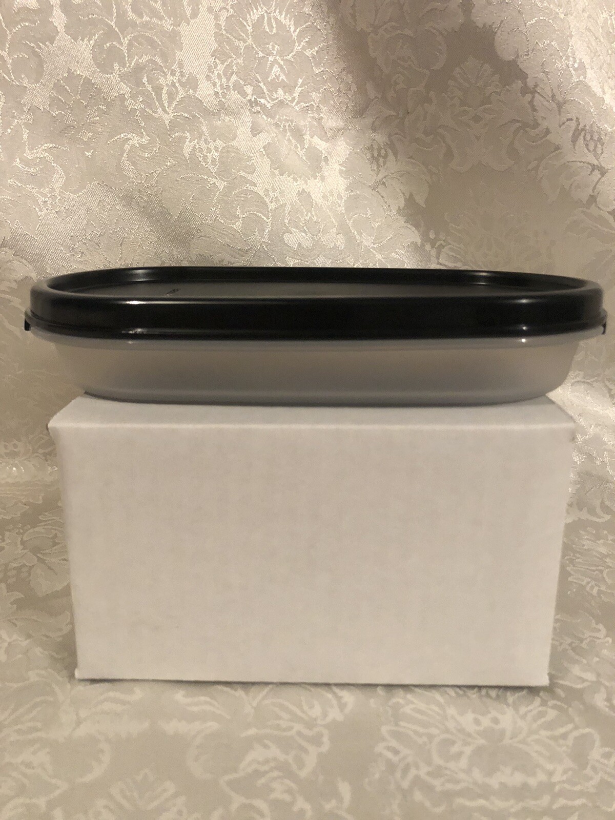 Rare Tupperware Modular Mates Oval 1/2 Container 1873, 200 ML, .85 Cups Black