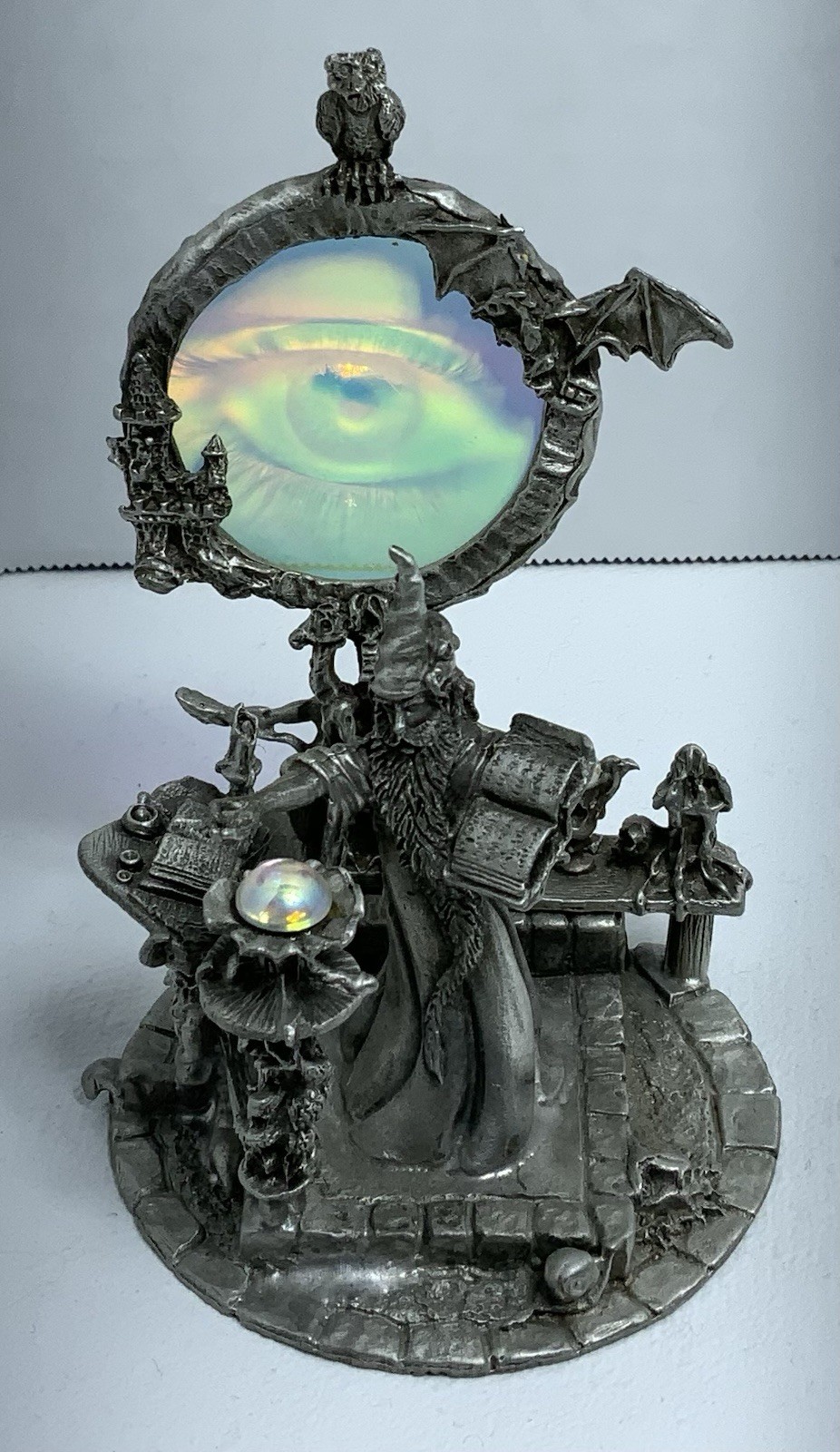Pewter Wizard Dragon Eye Hologram Sorcerer Figurine LOTR GOT Numbered 1986 Gallo