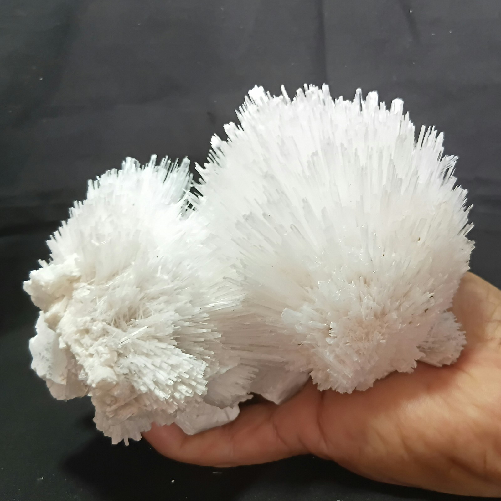 Shimmering And Glassy mineral Specimen Of SCOLECITE #mineralspecimen 134 