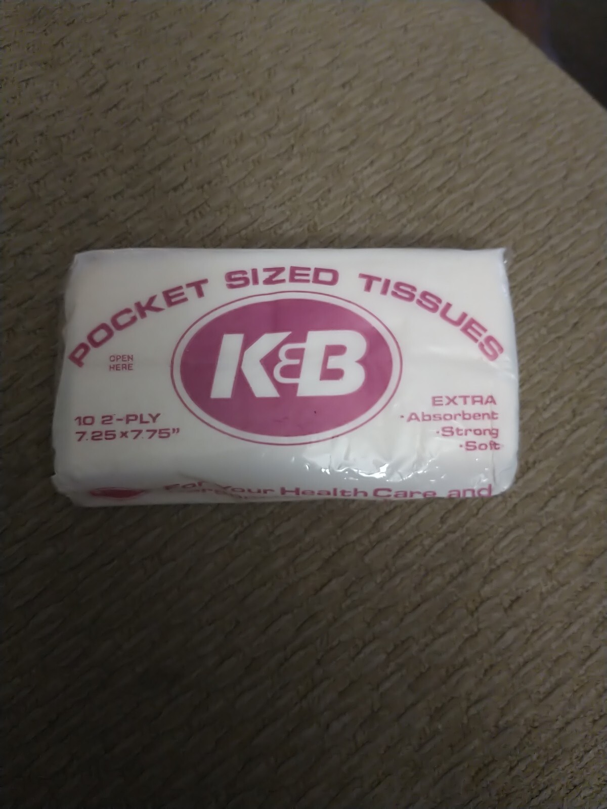 VINTAGE K&B DRUG STORE SMALL POCKET PACK TISSUES COMPLETELY SEALED
