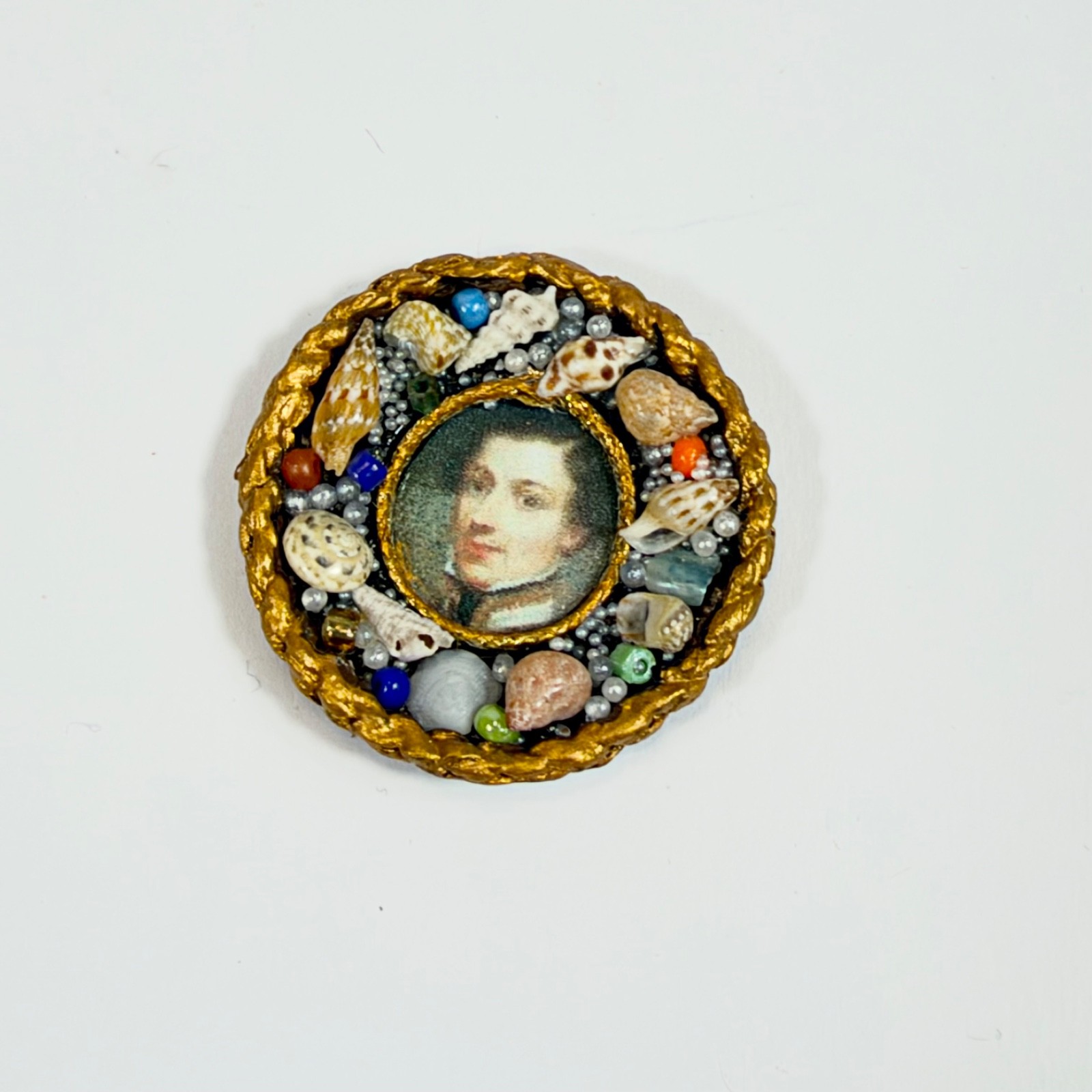 Artisan Dollhouse Miniature Victorian Shell Art Portrait Plaque Wall Medallion