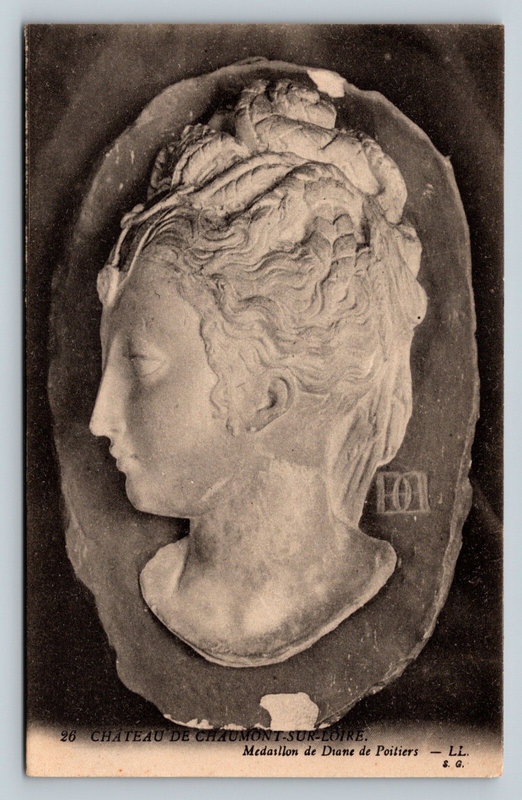 Château de Chaumont-sur-Loir~Medallion of Diane de Poitiers Vintage Postcard 09