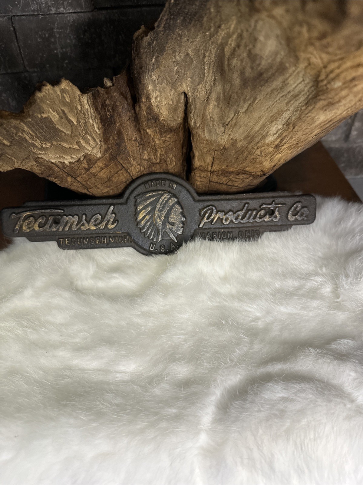 Tecumseh Products Co. Vintage Iron Plate Logo USA Advertising Sign I895