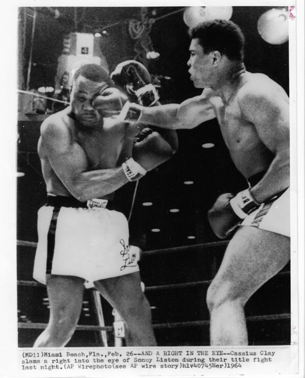 Muhammad Ali 1964 Title Sonny Liston photo vintage 8x10 AP Press Cassius Clay
