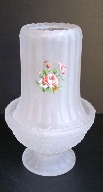 Vintage NIB Westmoreland Frosted Satin Glass Courting Fairy Lamp Pink Roses