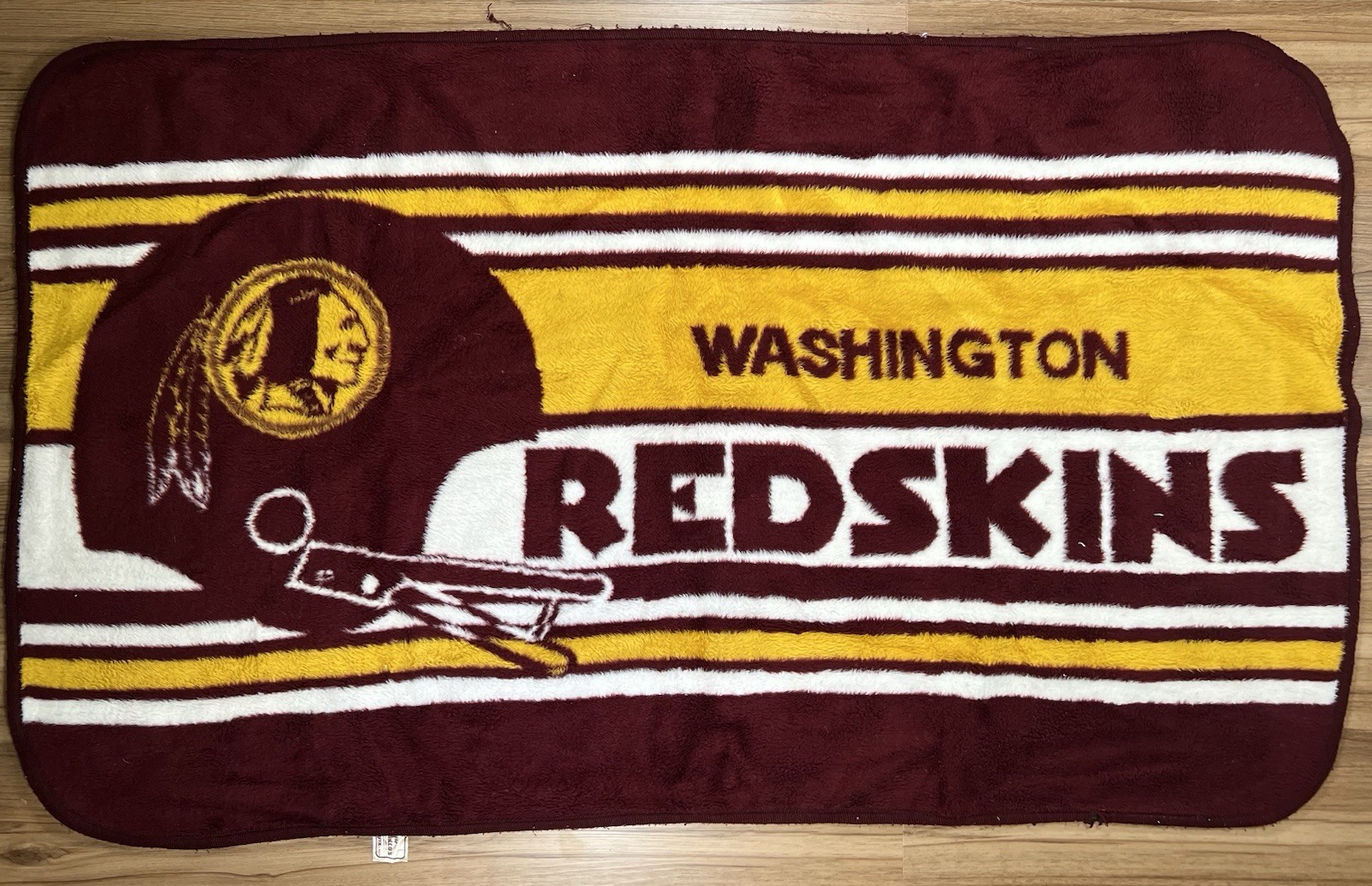 Vintage WASHINGTON REDSKINS Blanket / Throw by San Marcos Made in Mexico 60\