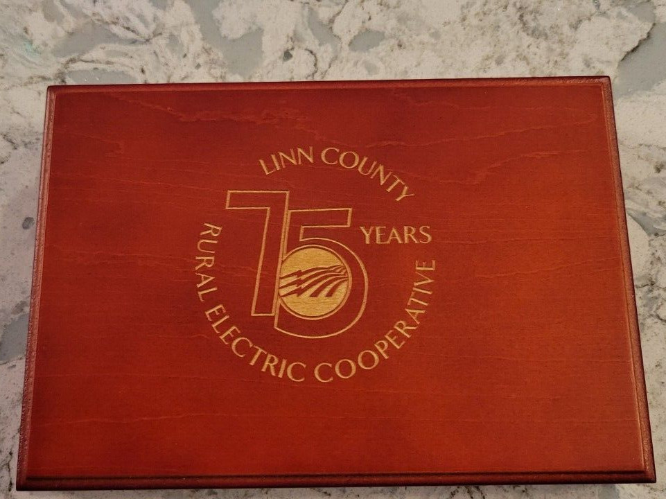 New Vintage Linn County Rural Electric Cooperative 75 Years Cards Wood Box Iowa