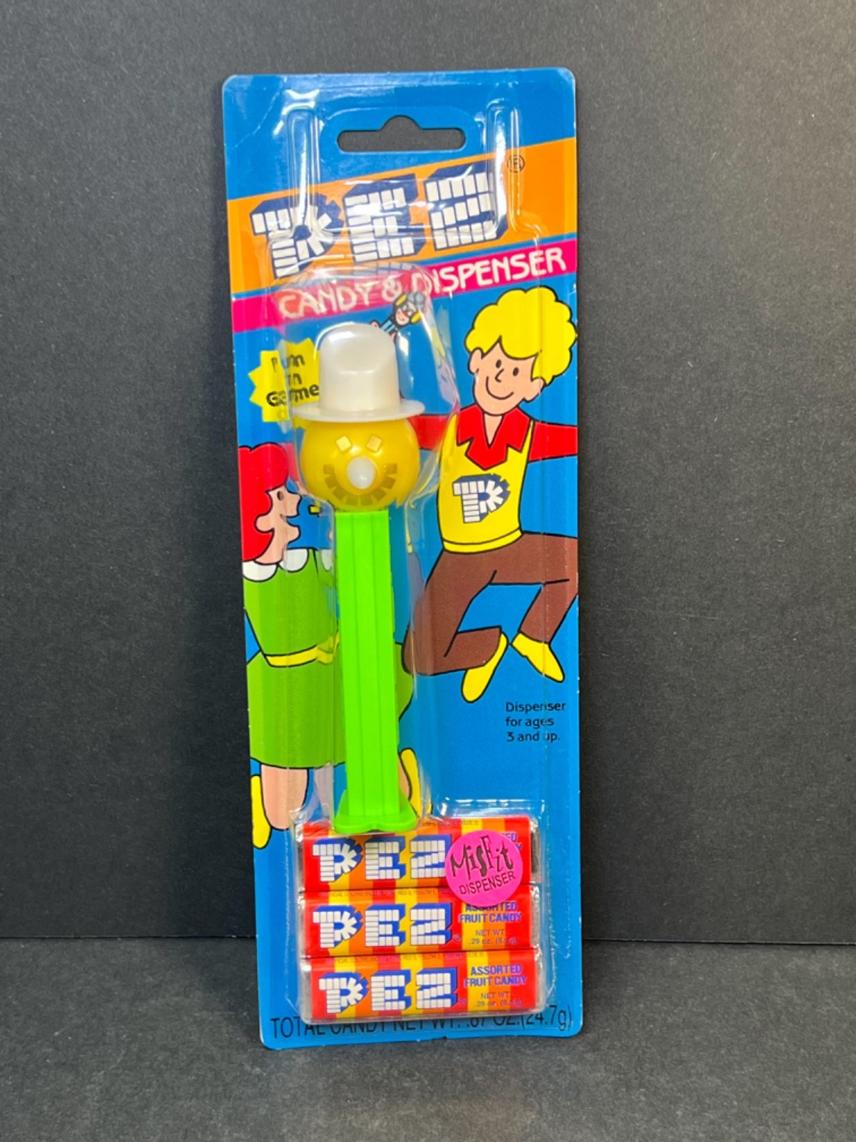 Vintage 70s Misfit Snowman PEZ Candy Dispenser White Hat Yellow Face Green Stem
