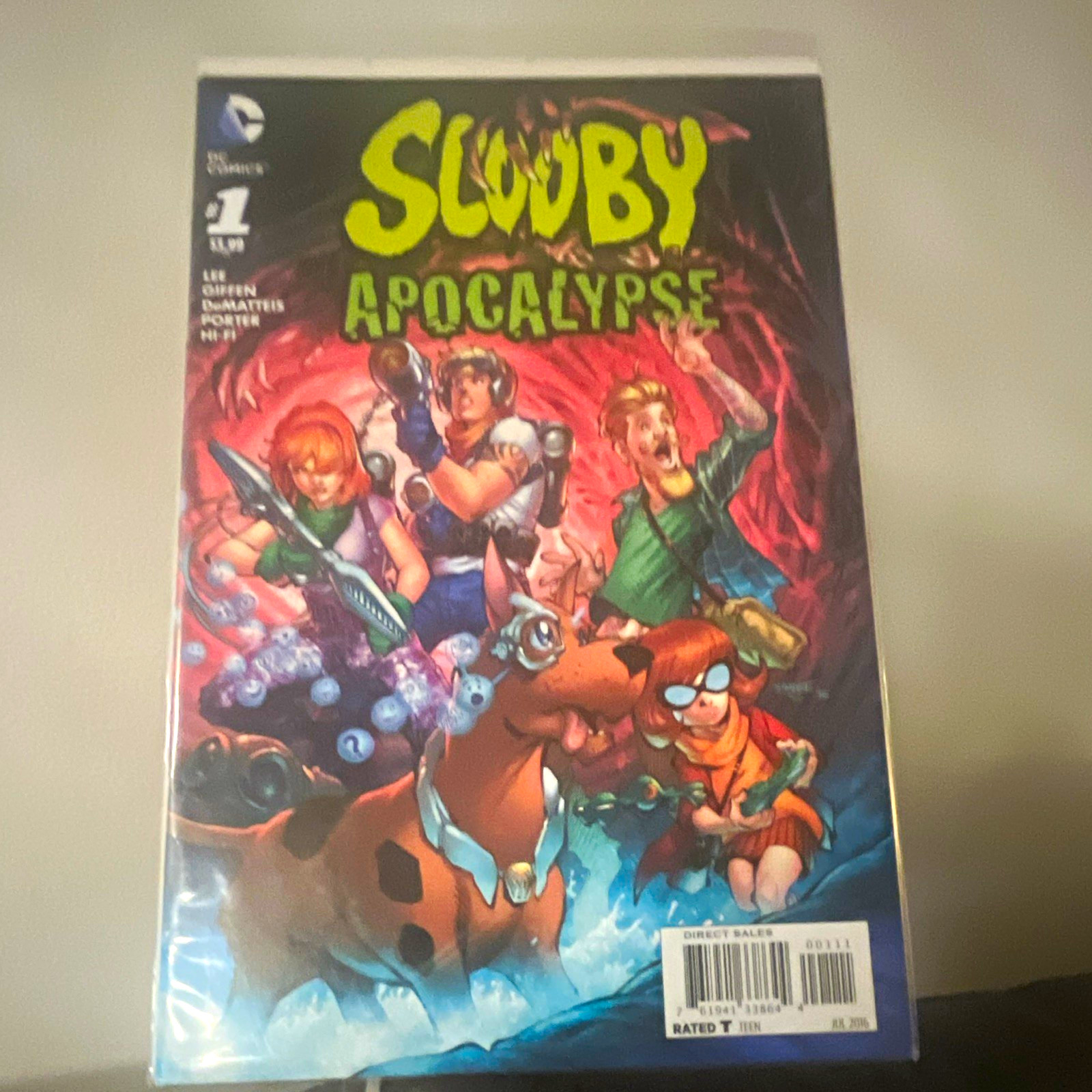 DC Comics Scooby Apocalypse #1 Scooby-Doo Shaggy Giffen DeMatteis Porter