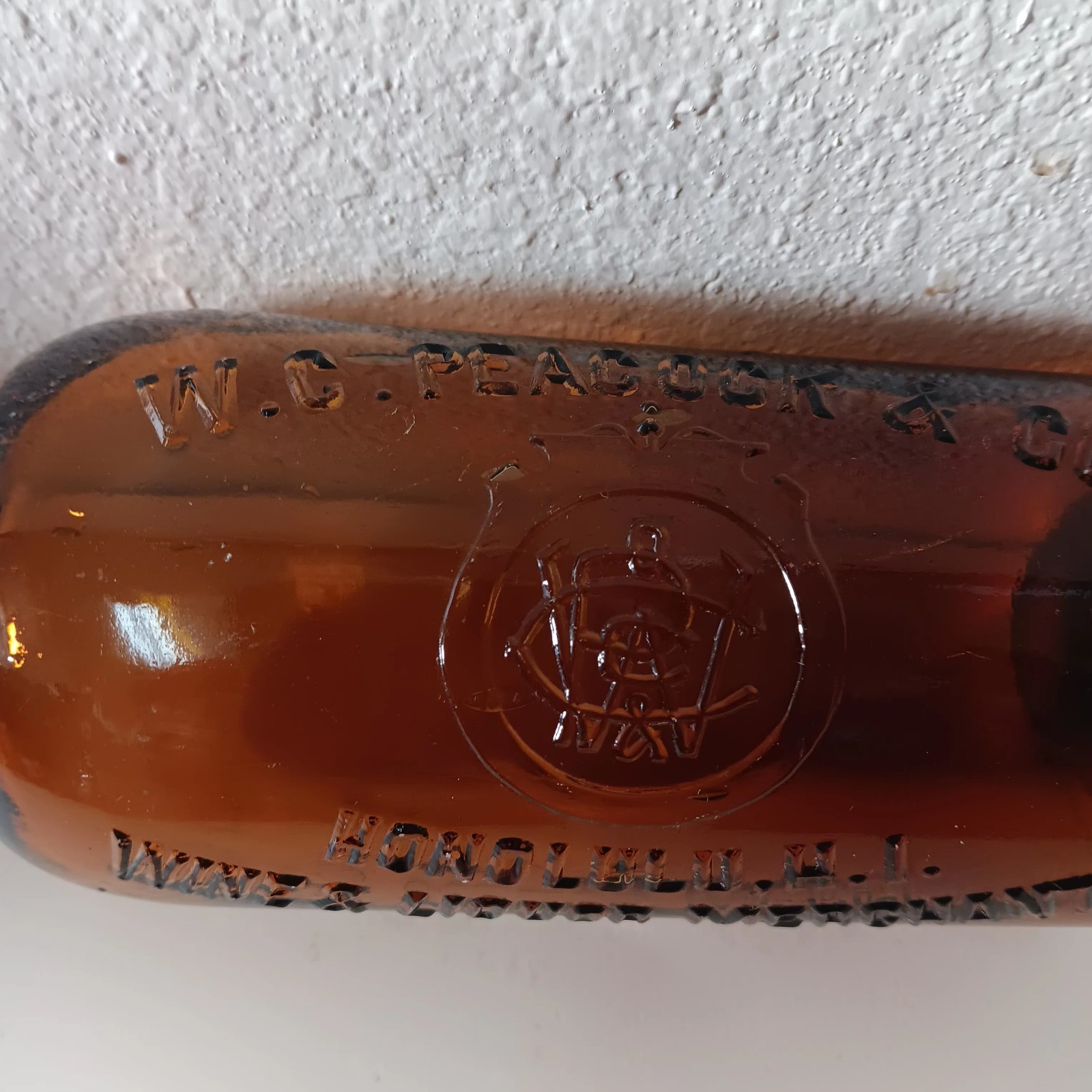 W.C.PEACOCK & CO HONOLULU  H.I.   BOTTLE