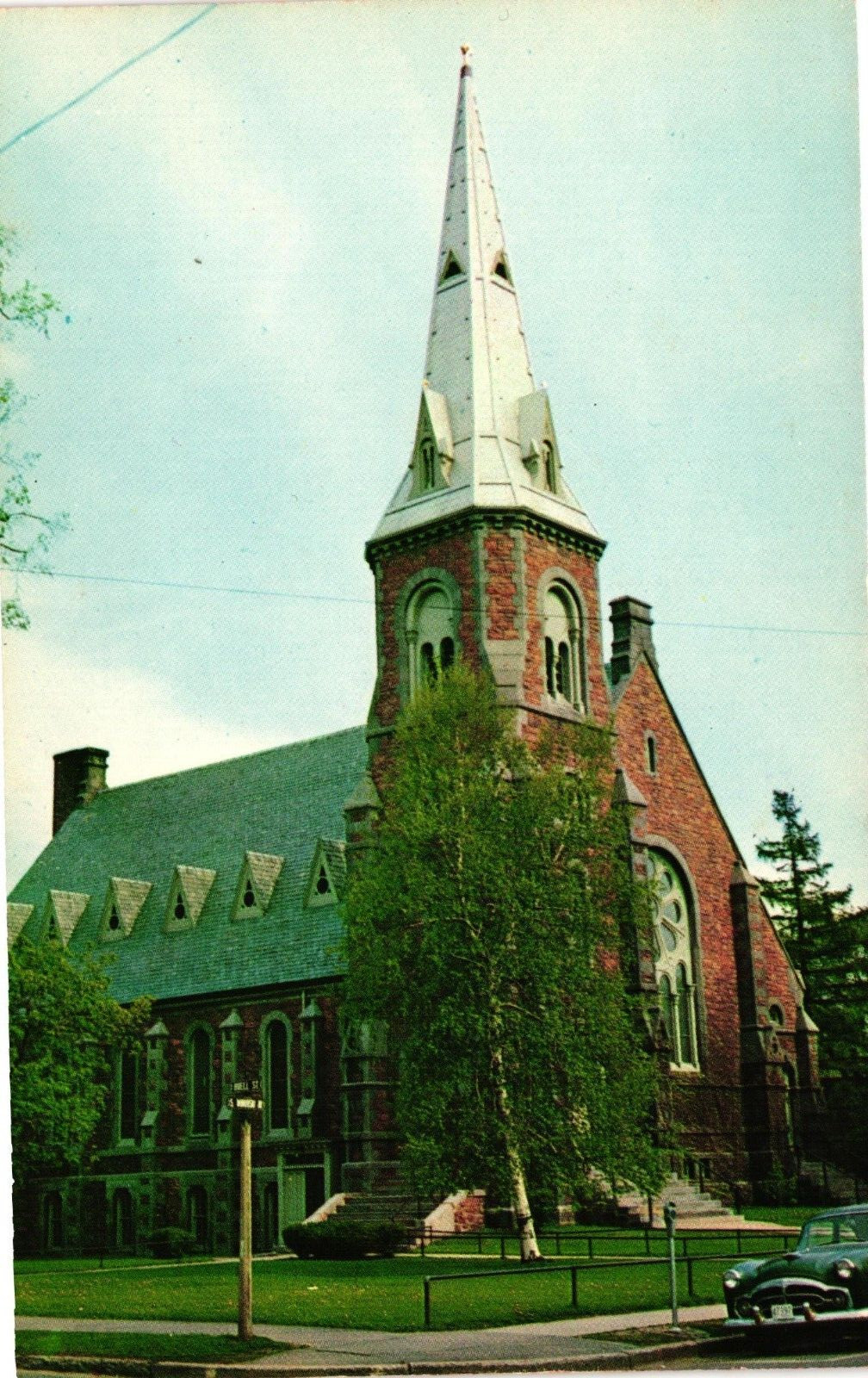 First Methodist Church Burlington Vermont VT c1960 Vintage Postcard