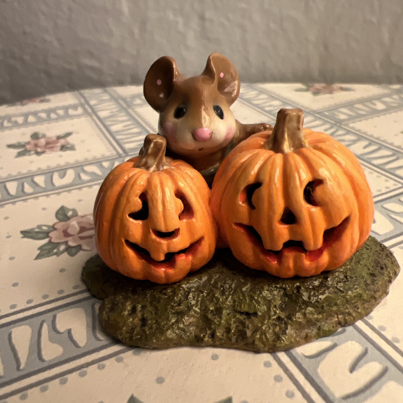 Vintage 1992 Wee Forest Folk Mice Halloween Pumpkins Figurine by Donna Petersen