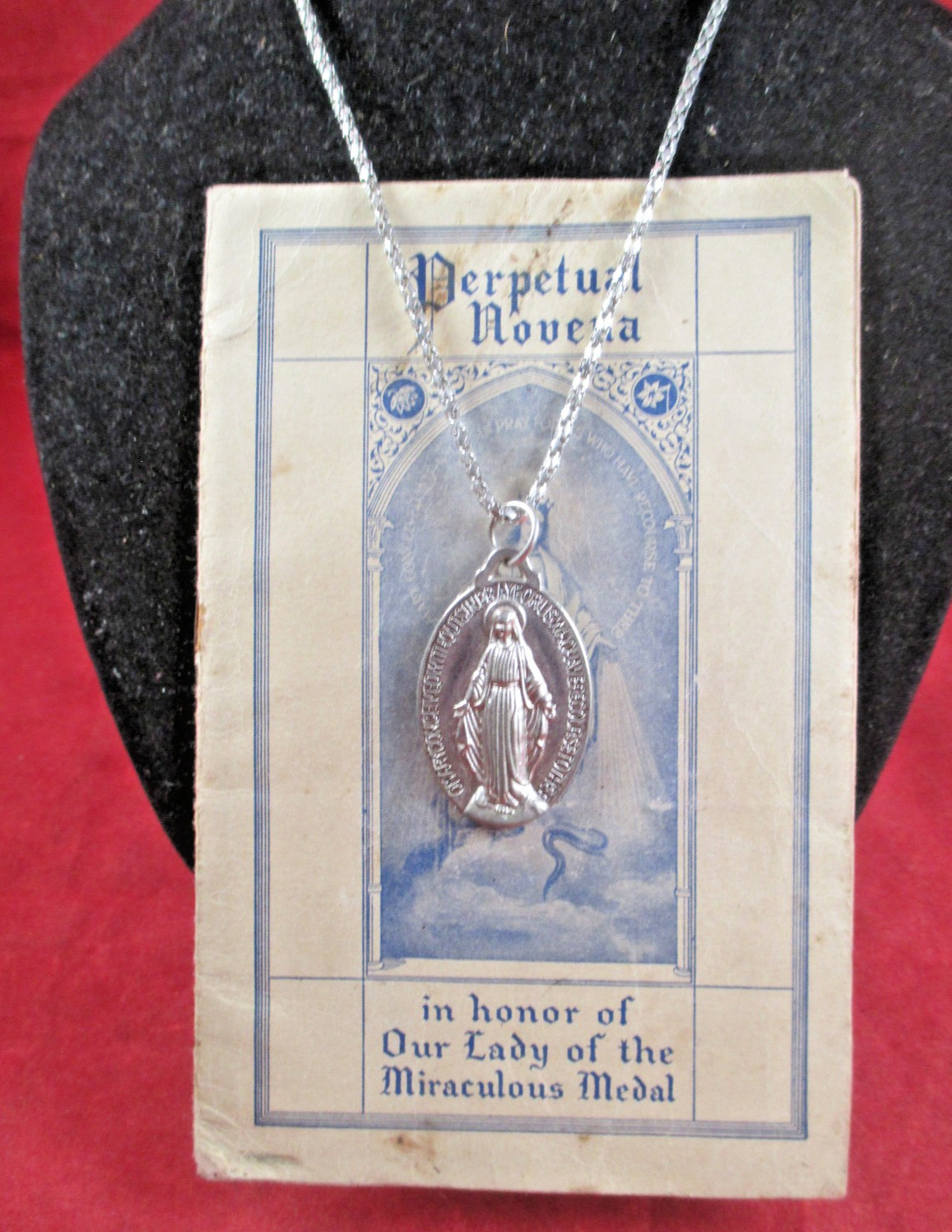 Vintage 1944 Novena Mary Medal Religious Miraculous Our Lady of Graces MEDAL