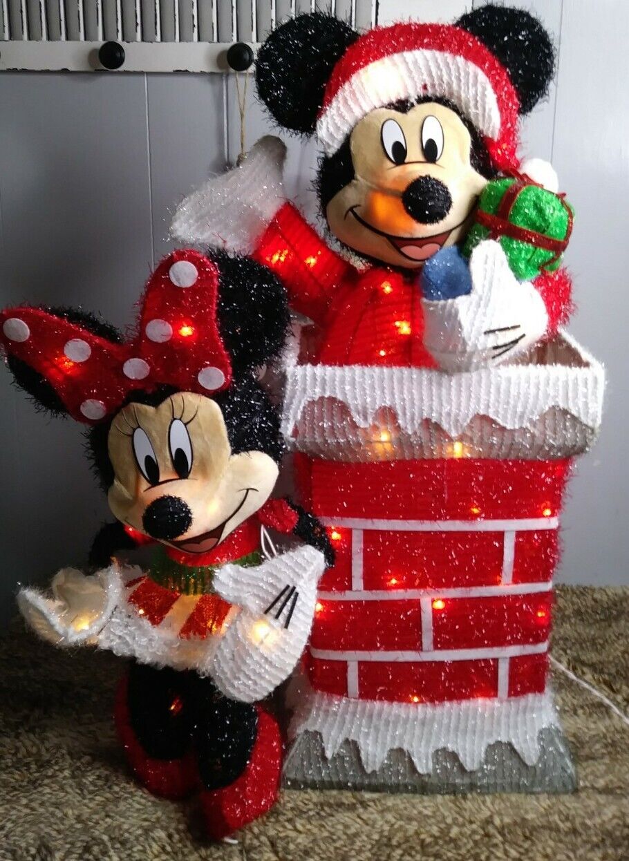 Metal Wire Light Up Mickey & Minnie Mouse Christmas Decor Indoor/Outdoor 30\
