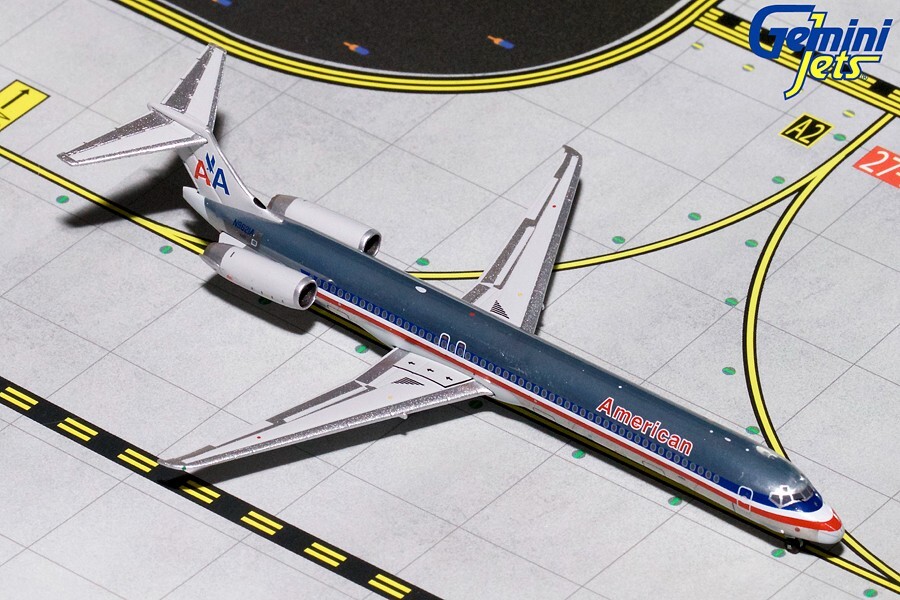 Gemini Jets GJAAL1794 American Airlines Douglas MD-80 N9621A Diecast 1/400 Model