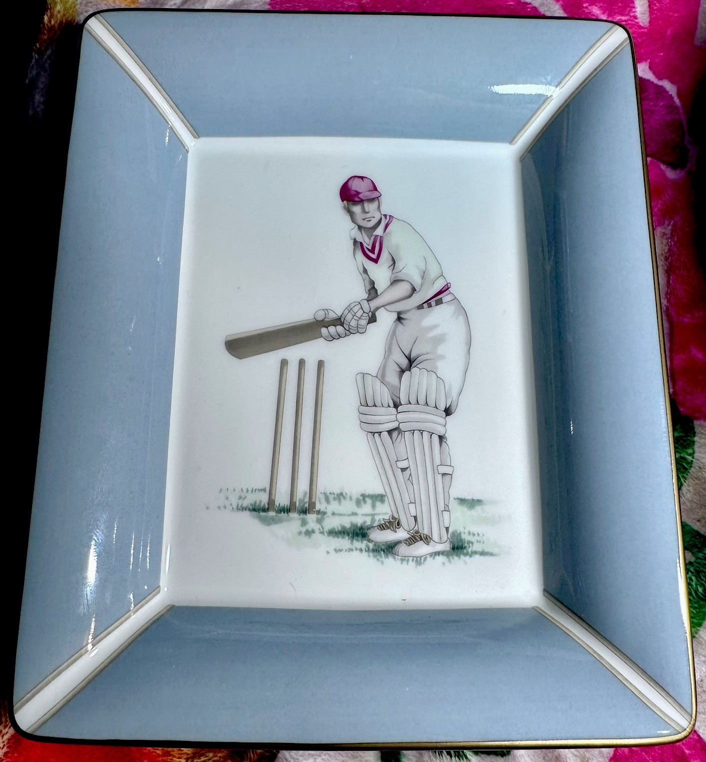 VINTAGE DANIEL HECHTER 