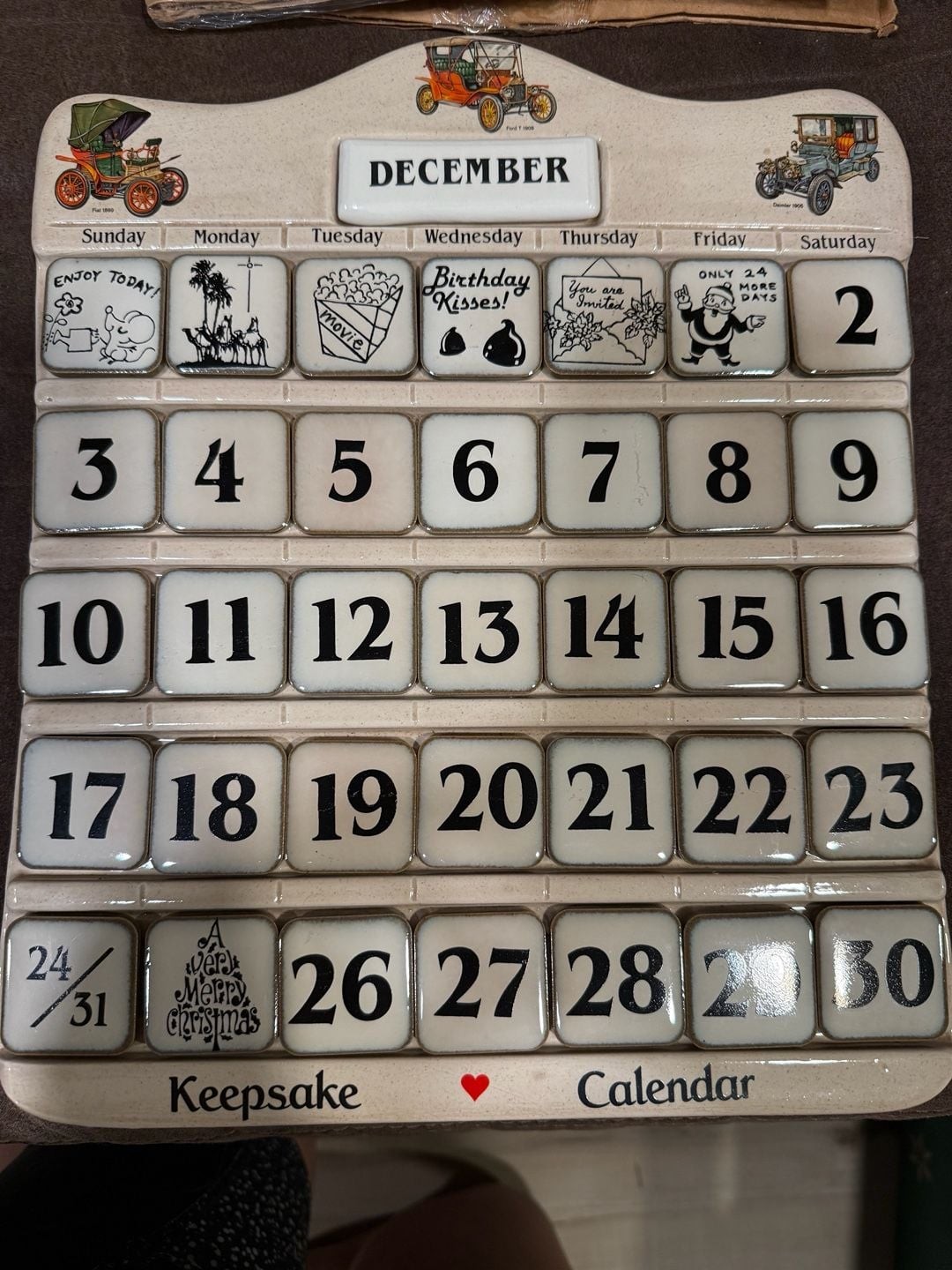 L & M Creations Vintage Ceramic Keepsake Perpetual Calendar