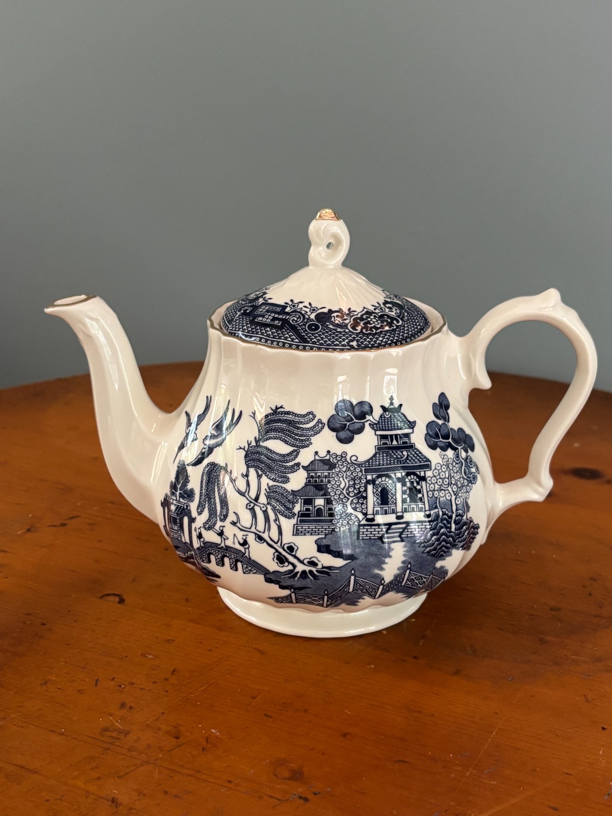 Vintage Churchill Blue Willow Transferware Teapot Gold Accent Rim - As-Is Chip