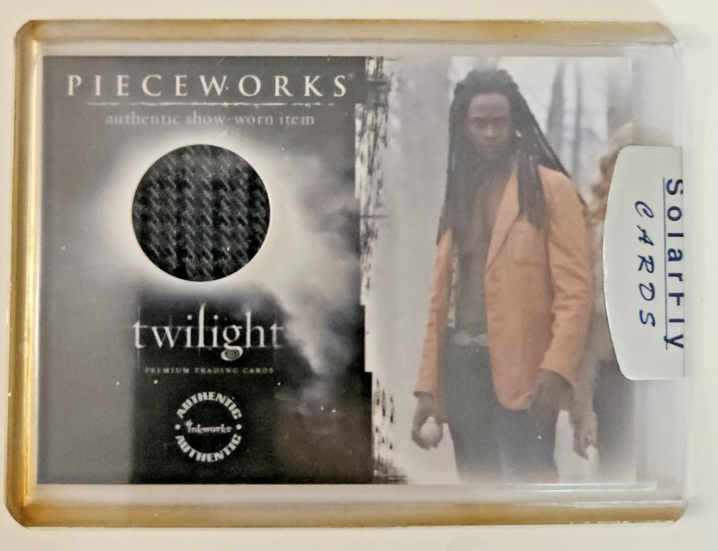 Twilight Inkworks Pieceworks Edi Gathegi Laurent Costume Swatch Card PW-11
