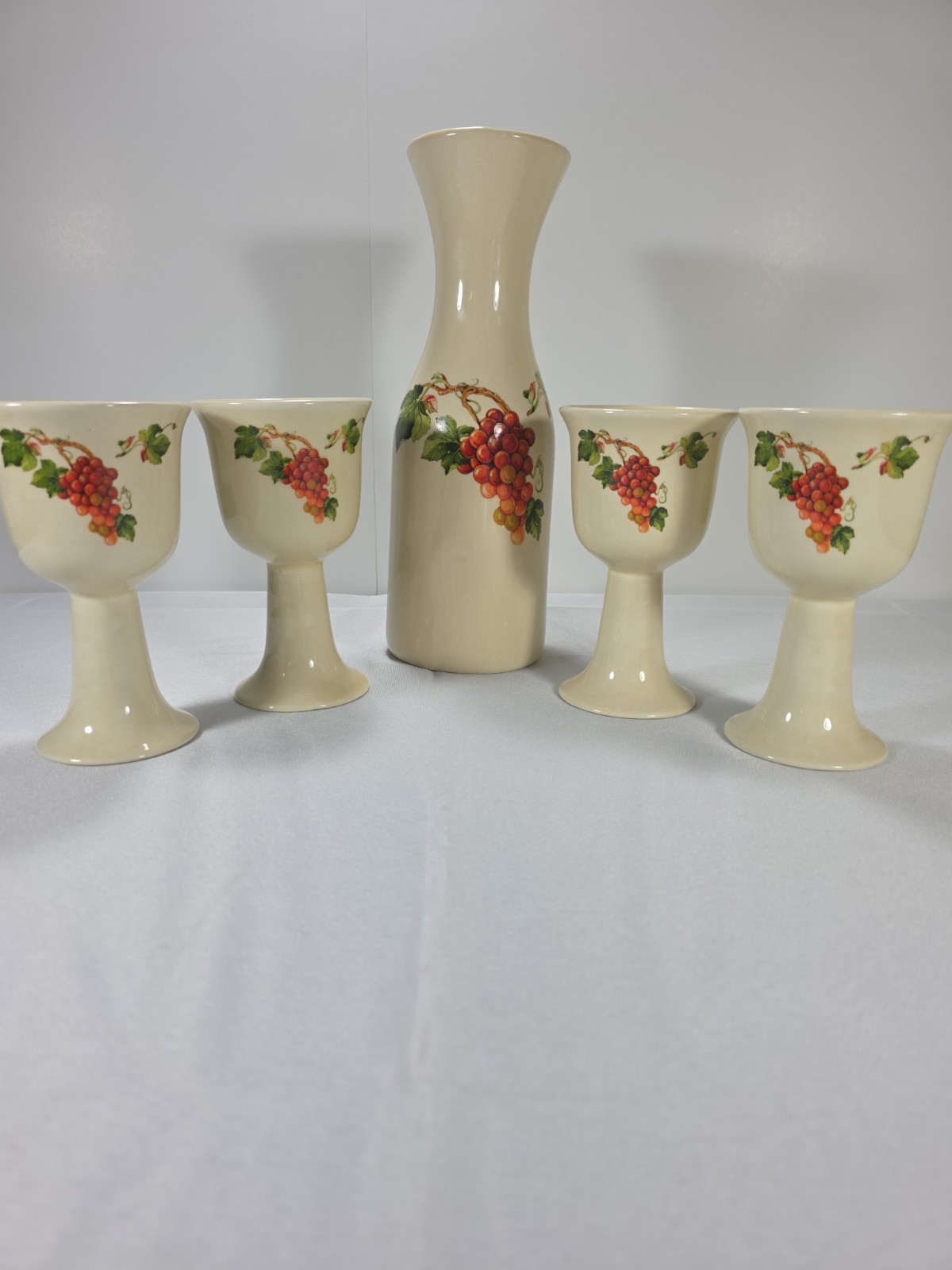 Vintage 1984 Teleflora Decanter & Goblet Set Portugal Red Grape Wine Carafe 5 Pc